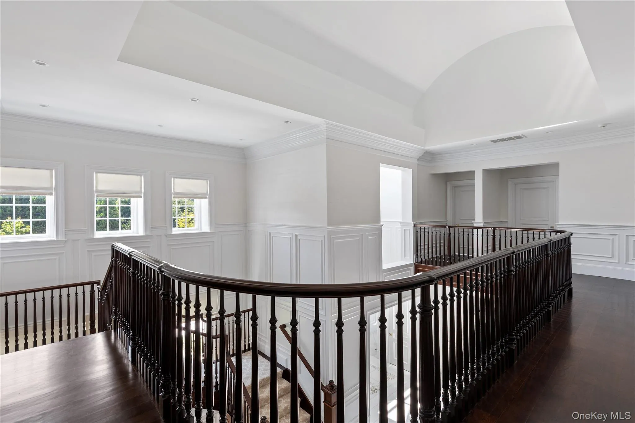 9 Hicks Lane, North Hempstead, NY, 8 Bedrooms Bedrooms, 18 Rooms Rooms,8 BathroomsBathrooms,Residential,For Rent,Hicks,0,895575 9 Hicks Lane, North Hempstead, NY, 8 Bedrooms Bedrooms, 18 Rooms Rooms,8 BathroomsBathrooms,Residential,For Rent,Hicks,0,895575