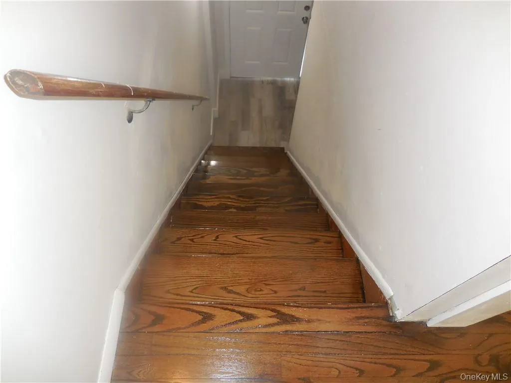 14 Maurice Lane, New Windsor, NY, 2 Bedrooms Bedrooms, 4 Rooms Rooms,2 BathroomsBathrooms,Residential Lease,Idx,Maurice,0,895578 14 Maurice Lane, New Windsor, NY, 2 Bedrooms Bedrooms, 4 Rooms Rooms,2 BathroomsBathrooms,Residential Lease,Idx,Maurice,0,895578