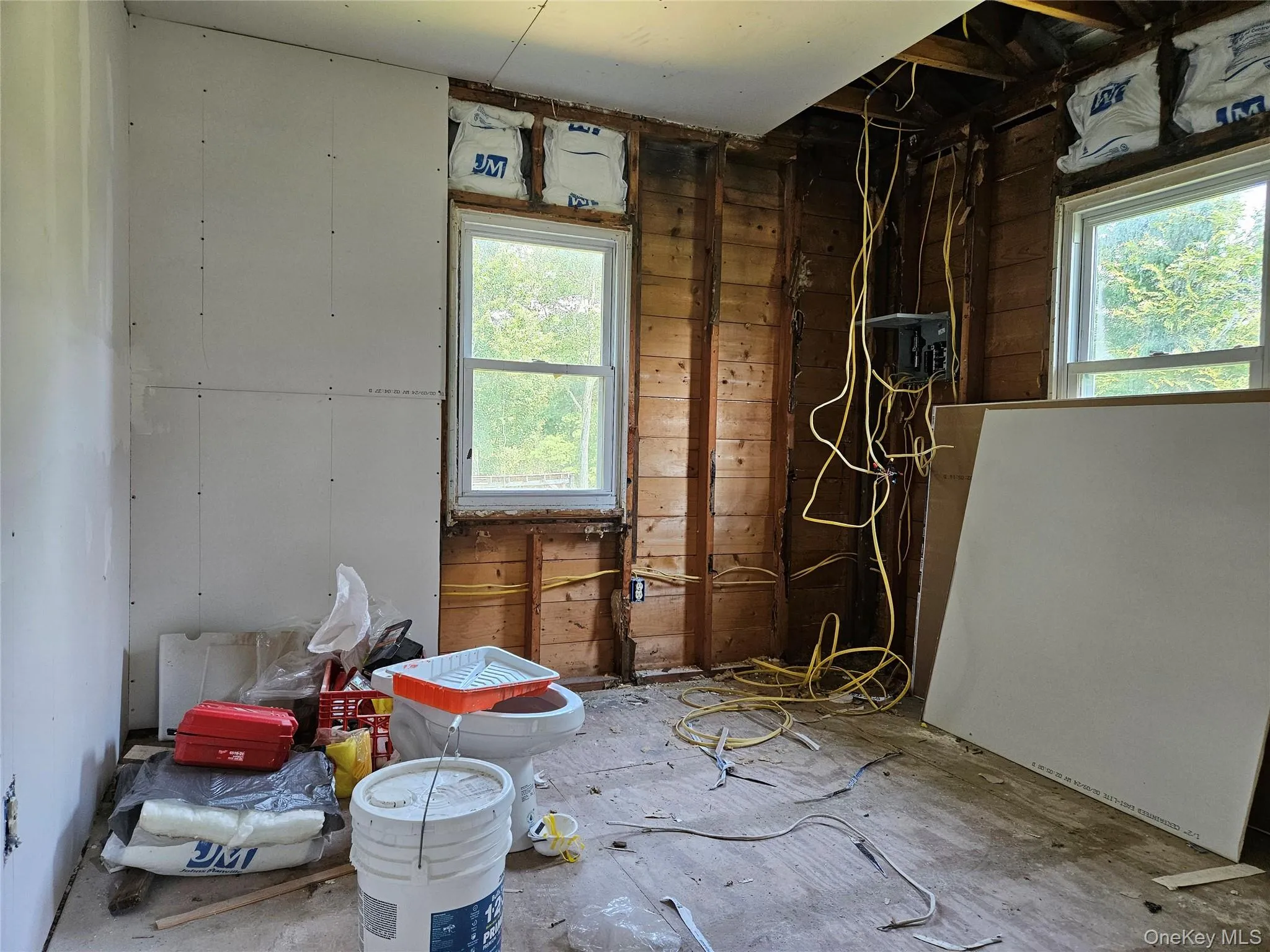 Some renovations in bedroom with sheetrock Some renovations in bedroom with sheetrock