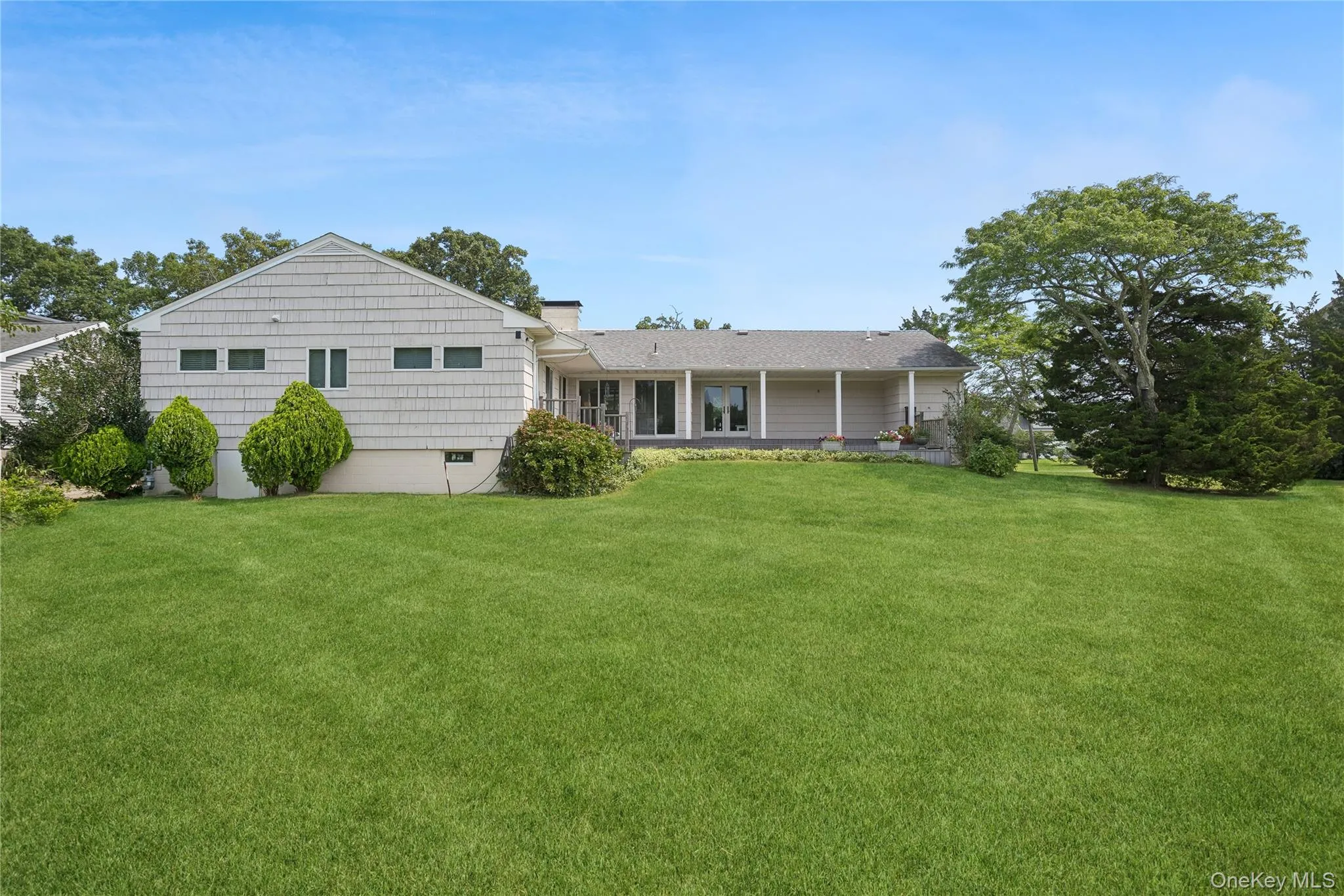 33 Beach Road, Southold, NY, 3 Bedrooms Bedrooms, 7 Rooms Rooms,2 BathroomsBathrooms,Residential Lease,For Rent,Beach,0,895986 33 Beach Road, Southold, NY, 3 Bedrooms Bedrooms, 7 Rooms Rooms,2 BathroomsBathrooms,Residential Lease,For Rent,Beach,0,895986