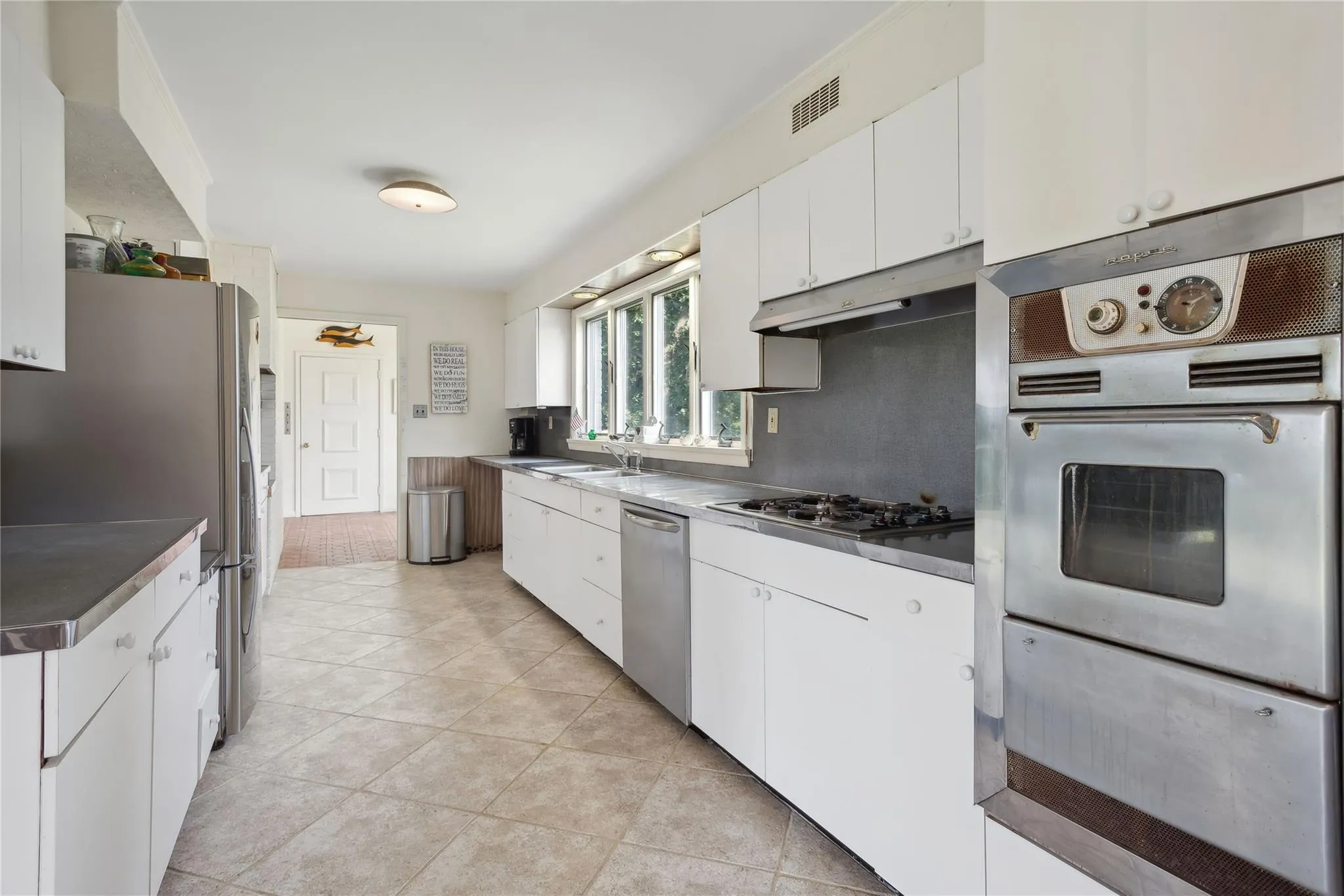 33 Beach Road, Southold, NY, 3 Bedrooms Bedrooms, 7 Rooms Rooms,2 BathroomsBathrooms,Residential Lease,Idx,Beach,0,895986 33 Beach Road, Southold, NY, 3 Bedrooms Bedrooms, 7 Rooms Rooms,2 BathroomsBathrooms,Residential Lease,Idx,Beach,0,895986