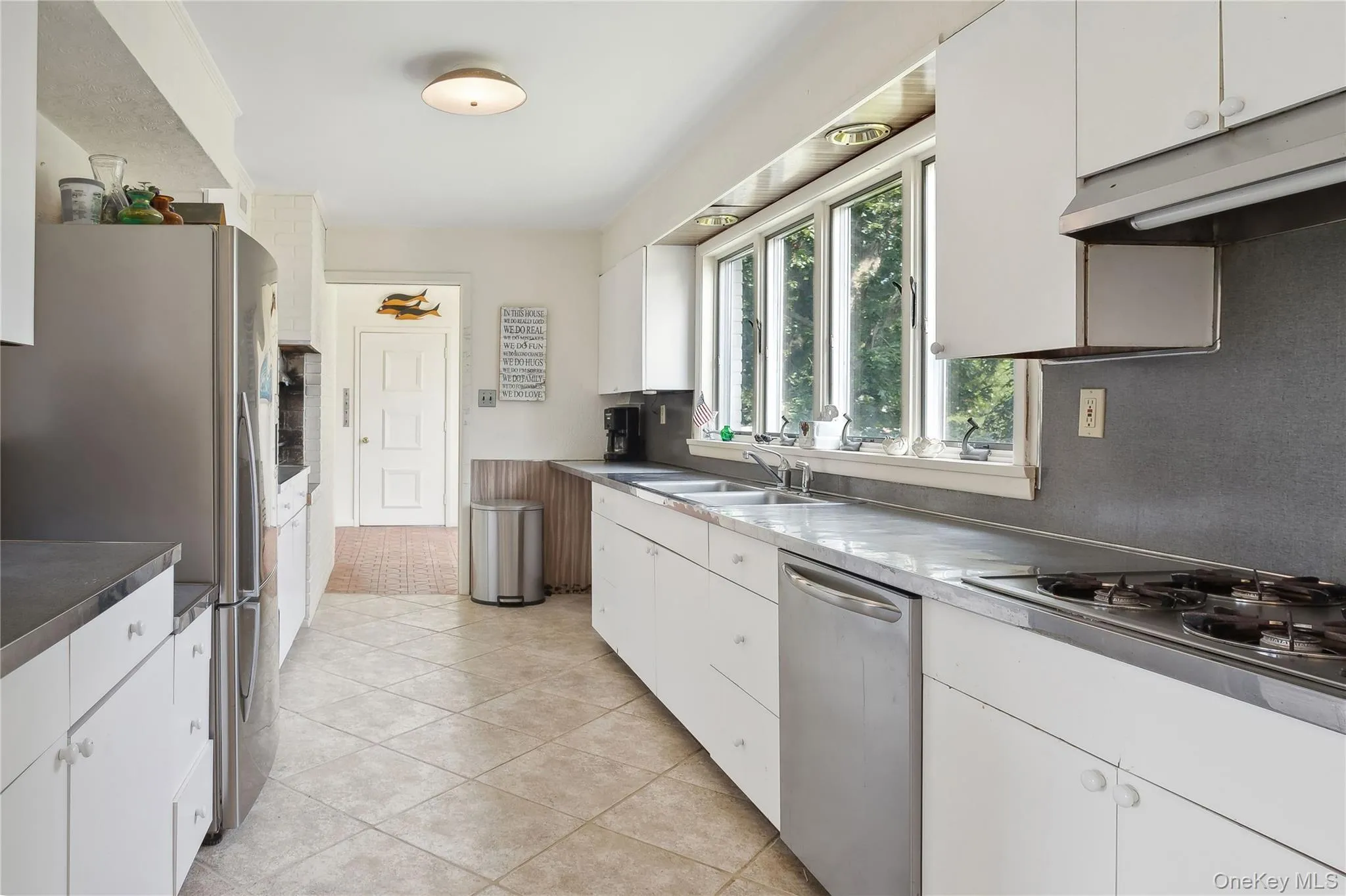 33 Beach Road, Southold, NY, 3 Bedrooms Bedrooms, 7 Rooms Rooms,2 BathroomsBathrooms,Residential Lease,For Rent,Beach,0,895986 33 Beach Road, Southold, NY, 3 Bedrooms Bedrooms, 7 Rooms Rooms,2 BathroomsBathrooms,Residential Lease,For Rent,Beach,0,895986