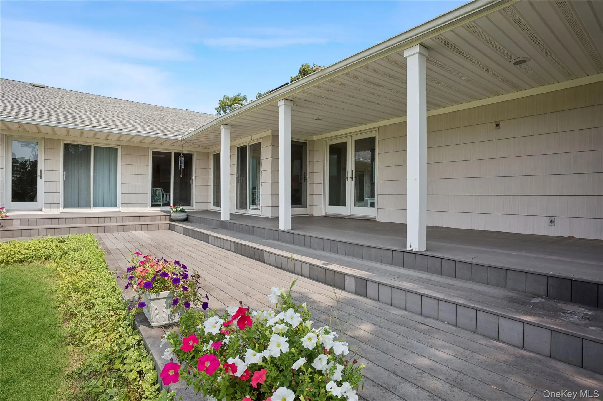 33 Beach Road, Southold, NY, 3 Bedrooms Bedrooms, 7 Rooms Rooms,2 BathroomsBathrooms,Residential Lease,For Rent,Beach,0,895986 33 Beach Road, Southold, NY, 3 Bedrooms Bedrooms, 7 Rooms Rooms,2 BathroomsBathrooms,Residential Lease,For Rent,Beach,0,895986