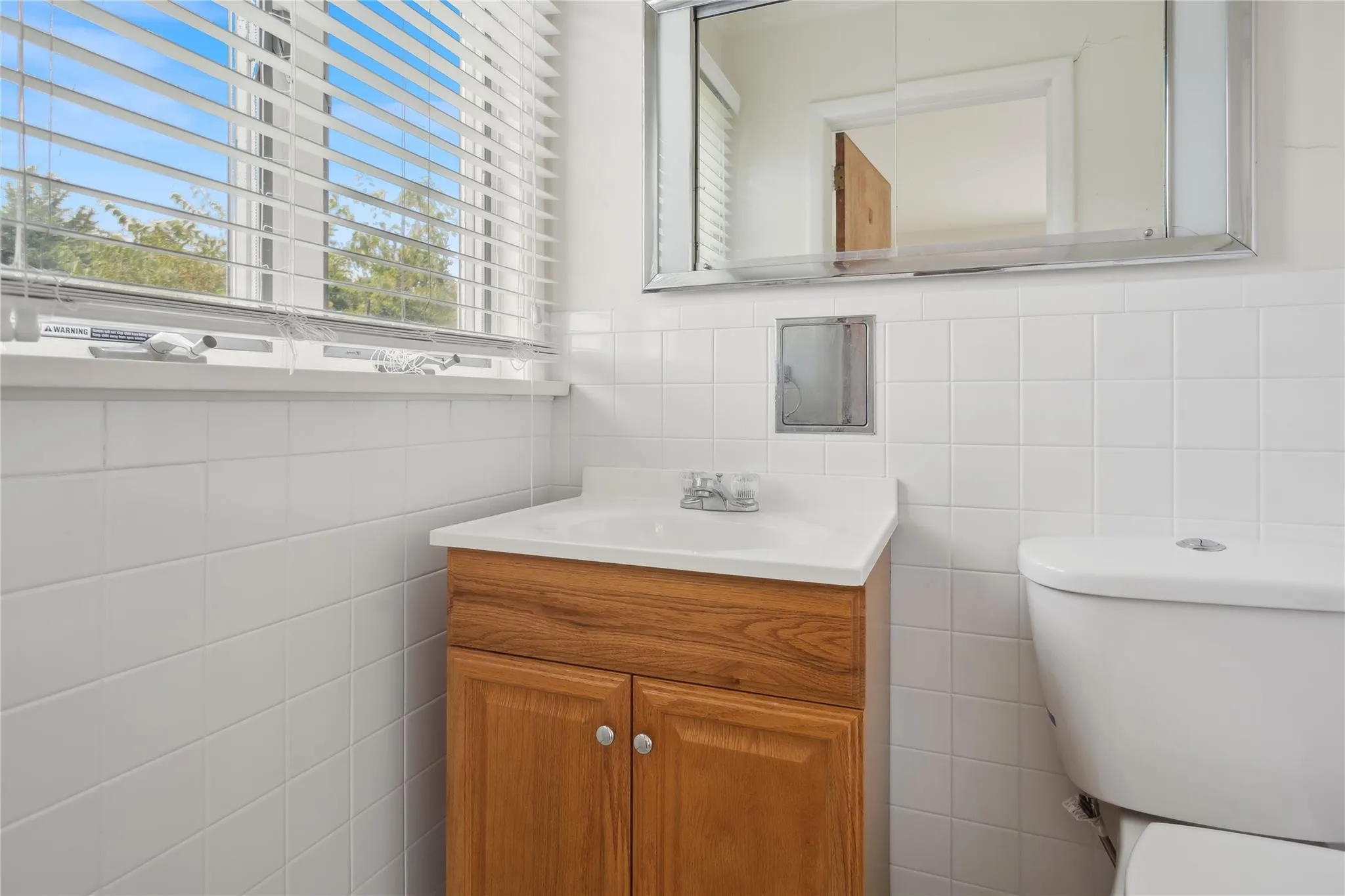 33 Beach Road, Southold, NY, 3 Bedrooms Bedrooms, 7 Rooms Rooms,2 BathroomsBathrooms,Residential Lease,Idx,Beach,0,895986 33 Beach Road, Southold, NY, 3 Bedrooms Bedrooms, 7 Rooms Rooms,2 BathroomsBathrooms,Residential Lease,Idx,Beach,0,895986