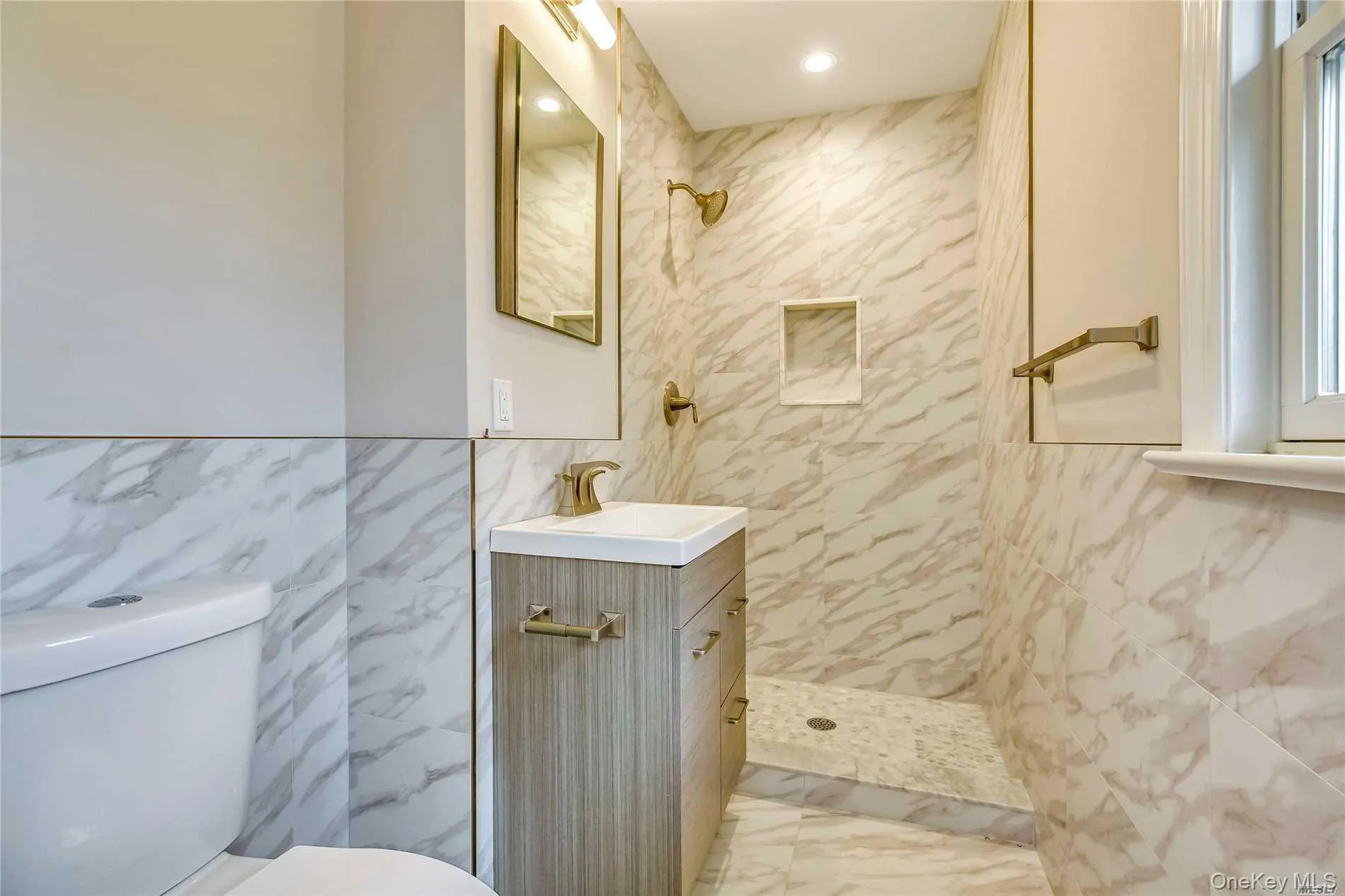 51 Ocean Avenue, Southampton, NY, 3 Bedrooms Bedrooms, 7 Rooms Rooms,2 BathroomsBathrooms,Residential Lease,For Rent,Ocean,0,896001 51 Ocean Avenue, Southampton, NY, 3 Bedrooms Bedrooms, 7 Rooms Rooms,2 BathroomsBathrooms,Residential Lease,For Rent,Ocean,0,896001