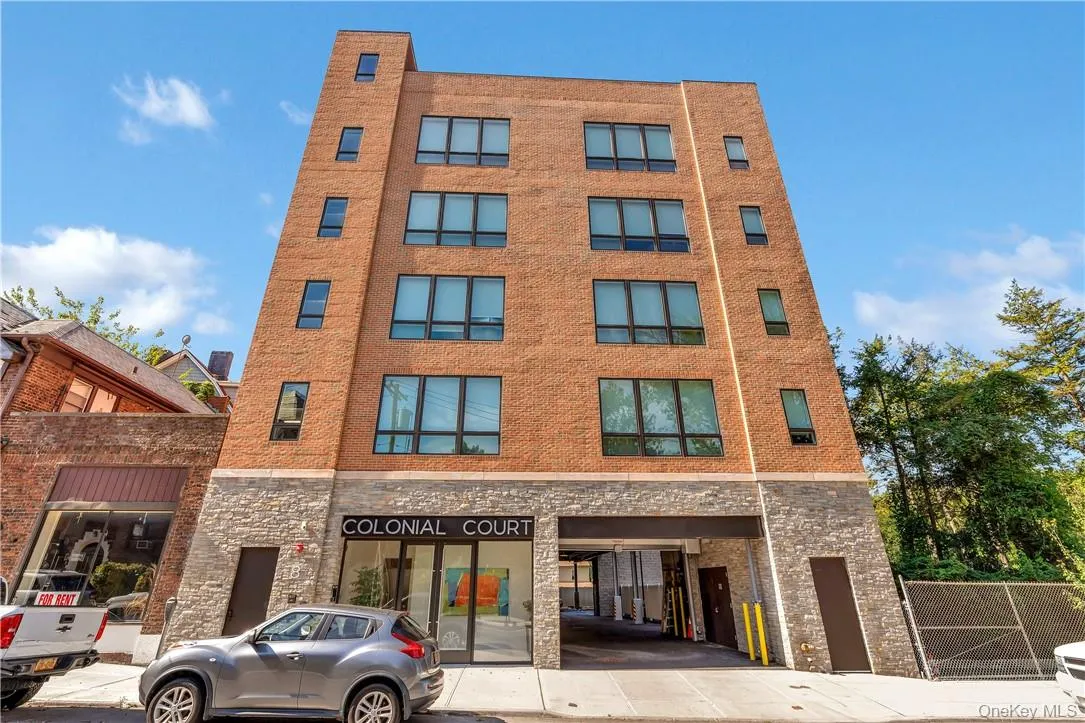 FRONT OF THE BUILDING FRONT OF THE BUILDING