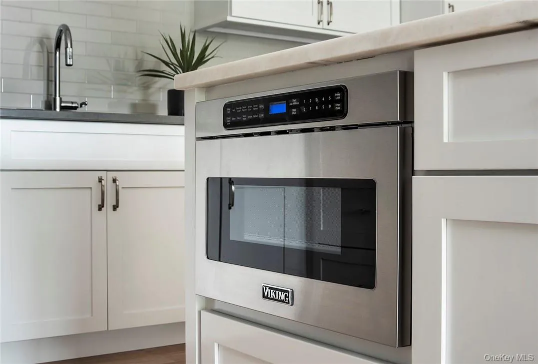 8 Boulevard, Pelham, NY, 3 Bedrooms Bedrooms, 5 Rooms Rooms,3 BathroomsBathrooms,Residential Lease,Idx,Boulevard,0,896236 8 Boulevard, Pelham, NY, 3 Bedrooms Bedrooms, 5 Rooms Rooms,3 BathroomsBathrooms,Residential Lease,Idx,Boulevard,0,896236