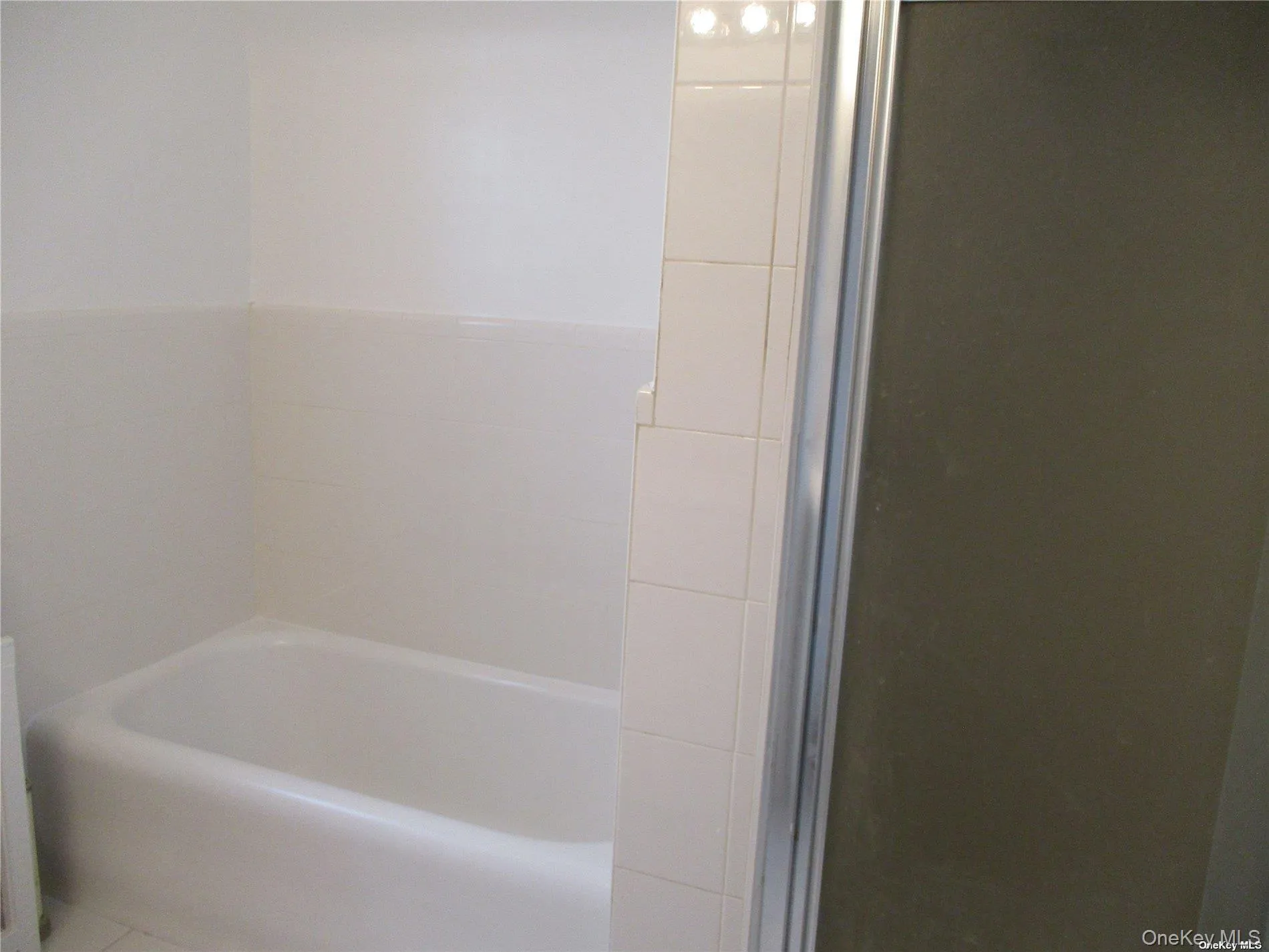 127 Gordon Road, Hempstead, NY, 3 Bedrooms Bedrooms, 5 Rooms Rooms,1 BathroomBathrooms,Residential Lease,Idx,Gordon,0,896292 127 Gordon Road, Hempstead, NY, 3 Bedrooms Bedrooms, 5 Rooms Rooms,1 BathroomBathrooms,Residential Lease,Idx,Gordon,0,896292