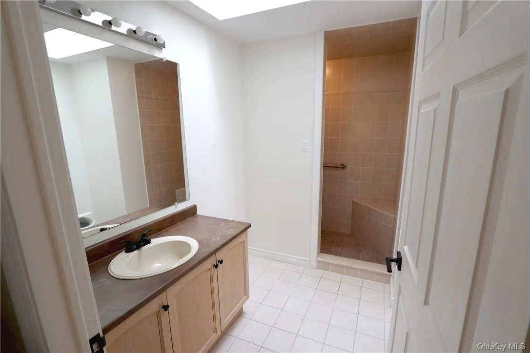 63 Lawrence Hill Road, Rochester, NY, 3 Bedrooms Bedrooms, 6 Rooms Rooms,2 BathroomsBathrooms,Residential Lease,Idx,Lawrence Hill,0,896322 63 Lawrence Hill Road, Rochester, NY, 3 Bedrooms Bedrooms, 6 Rooms Rooms,2 BathroomsBathrooms,Residential Lease,Idx,Lawrence Hill,0,896322