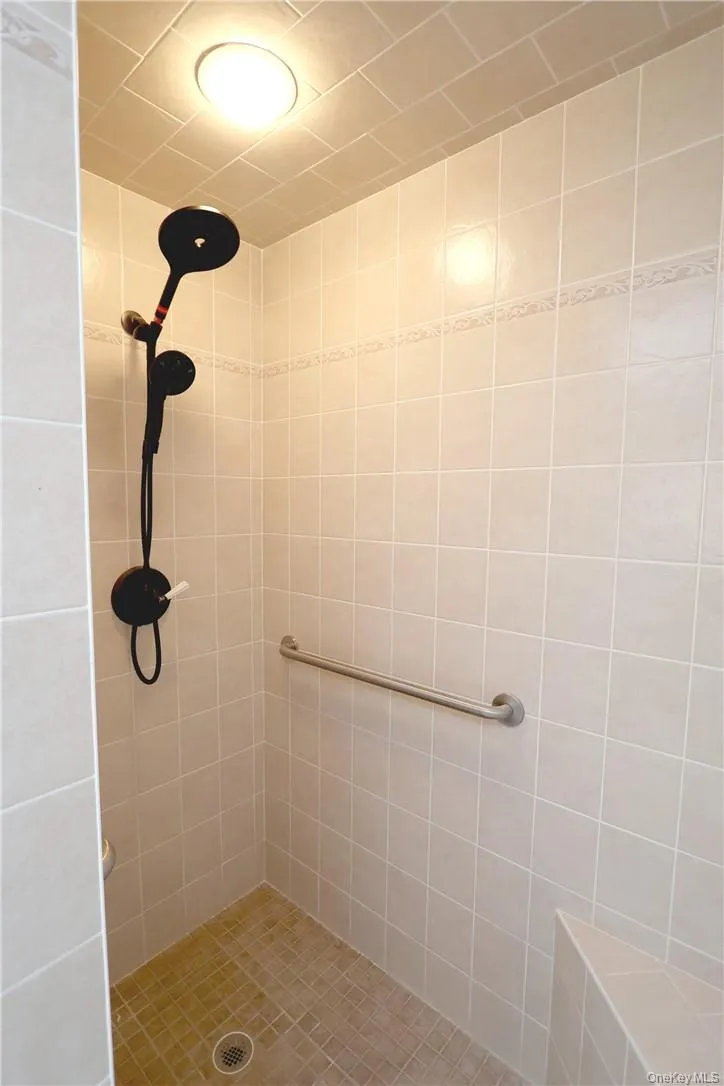 63 Lawrence Hill Road, Rochester, NY, 3 Bedrooms Bedrooms, 6 Rooms Rooms,2 BathroomsBathrooms,Residential Lease,Idx,Lawrence Hill,0,896322 63 Lawrence Hill Road, Rochester, NY, 3 Bedrooms Bedrooms, 6 Rooms Rooms,2 BathroomsBathrooms,Residential Lease,Idx,Lawrence Hill,0,896322