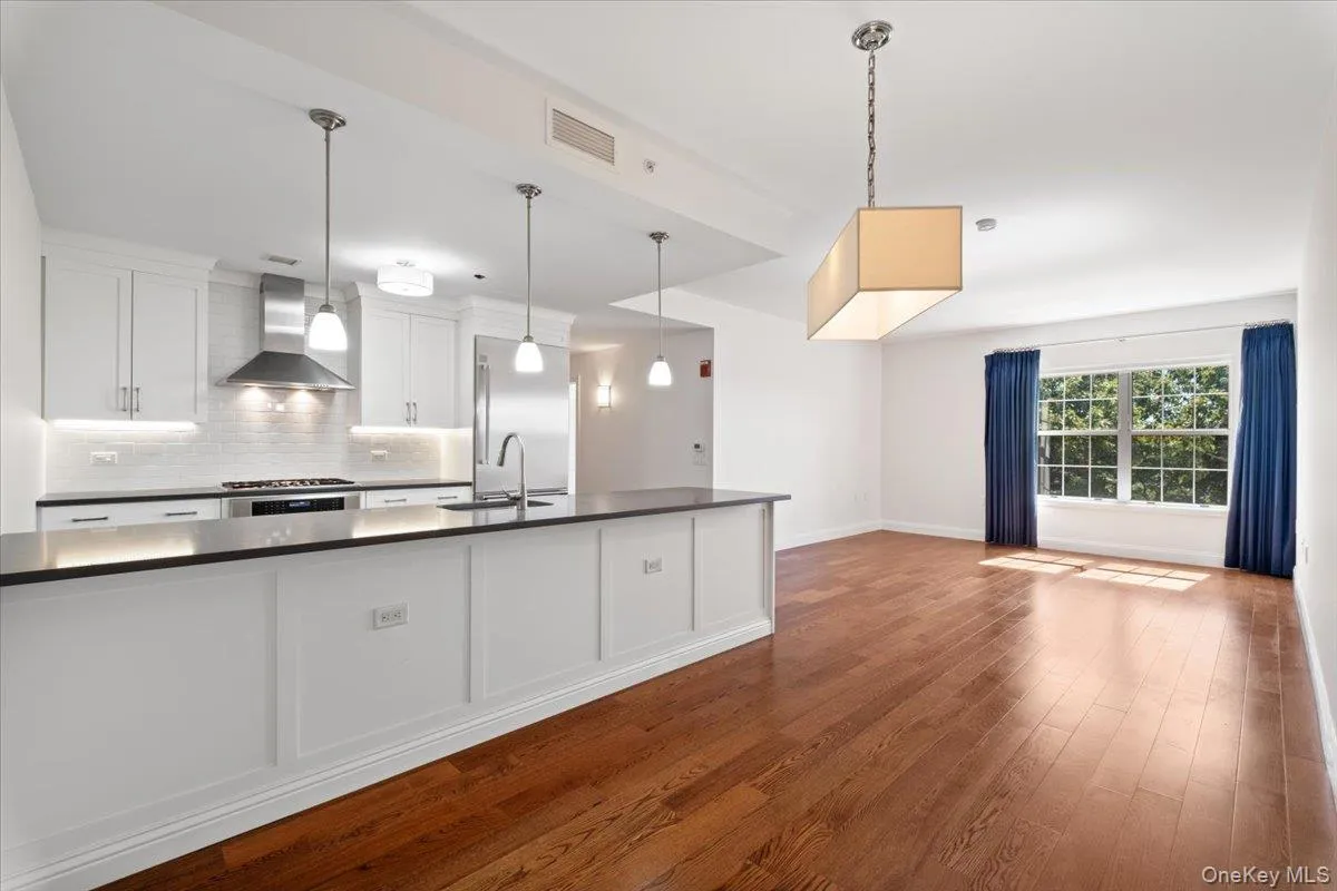 10 Byron Place, Mamaroneck, NY, 2 Bedrooms Bedrooms, 4 Rooms Rooms,2 BathroomsBathrooms,Residential Lease,Idx,Byron,0,896343 10 Byron Place, Mamaroneck, NY, 2 Bedrooms Bedrooms, 4 Rooms Rooms,2 BathroomsBathrooms,Residential Lease,Idx,Byron,0,896343