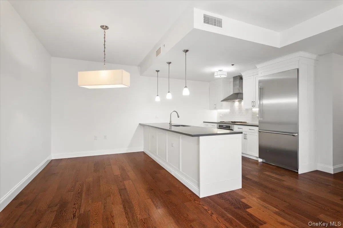 10 Byron Place, Mamaroneck, NY, 2 Bedrooms Bedrooms, 4 Rooms Rooms,2 BathroomsBathrooms,Residential Lease,Idx,Byron,0,896343 10 Byron Place, Mamaroneck, NY, 2 Bedrooms Bedrooms, 4 Rooms Rooms,2 BathroomsBathrooms,Residential Lease,Idx,Byron,0,896343