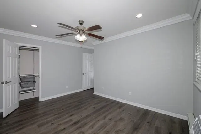 660 Veterans Highway, Smithtown, NY, 2 Bedrooms Bedrooms, 5 Rooms Rooms,1 BathroomBathrooms,Residential Lease,Idx,Veterans,896402 660 Veterans Highway, Smithtown, NY, 2 Bedrooms Bedrooms, 5 Rooms Rooms,1 BathroomBathrooms,Residential Lease,Idx,Veterans,896402