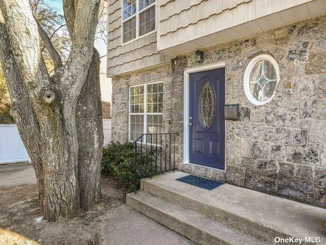 62A Linwood, North Hempstead, NY, 3 Bedrooms Bedrooms, 6 Rooms Rooms,2 BathroomsBathrooms,Residential Lease,Idx,Linwood,0,896431 62A Linwood, North Hempstead, NY, 3 Bedrooms Bedrooms, 6 Rooms Rooms,2 BathroomsBathrooms,Residential Lease,Idx,Linwood,0,896431