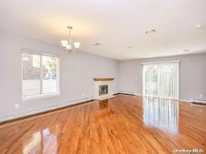 62A Linwood, North Hempstead, NY, 3 Bedrooms Bedrooms, 6 Rooms Rooms,2 BathroomsBathrooms,Residential Lease,Idx,Linwood,0,896431 62A Linwood, North Hempstead, NY, 3 Bedrooms Bedrooms, 6 Rooms Rooms,2 BathroomsBathrooms,Residential Lease,Idx,Linwood,0,896431