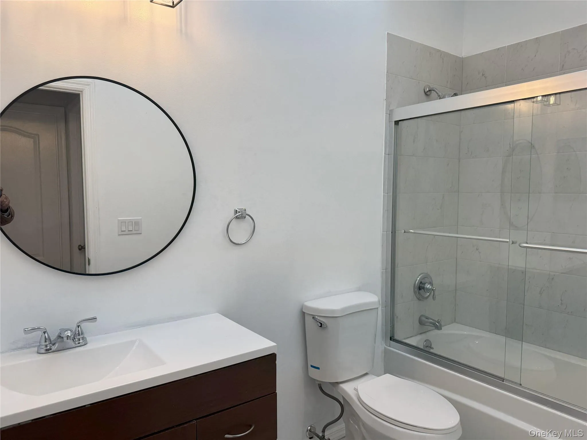 62A Linwood, North Hempstead, NY, 3 Bedrooms Bedrooms, 6 Rooms Rooms,2 BathroomsBathrooms,Residential Lease,Idx,Linwood,0,896431 62A Linwood, North Hempstead, NY, 3 Bedrooms Bedrooms, 6 Rooms Rooms,2 BathroomsBathrooms,Residential Lease,Idx,Linwood,0,896431