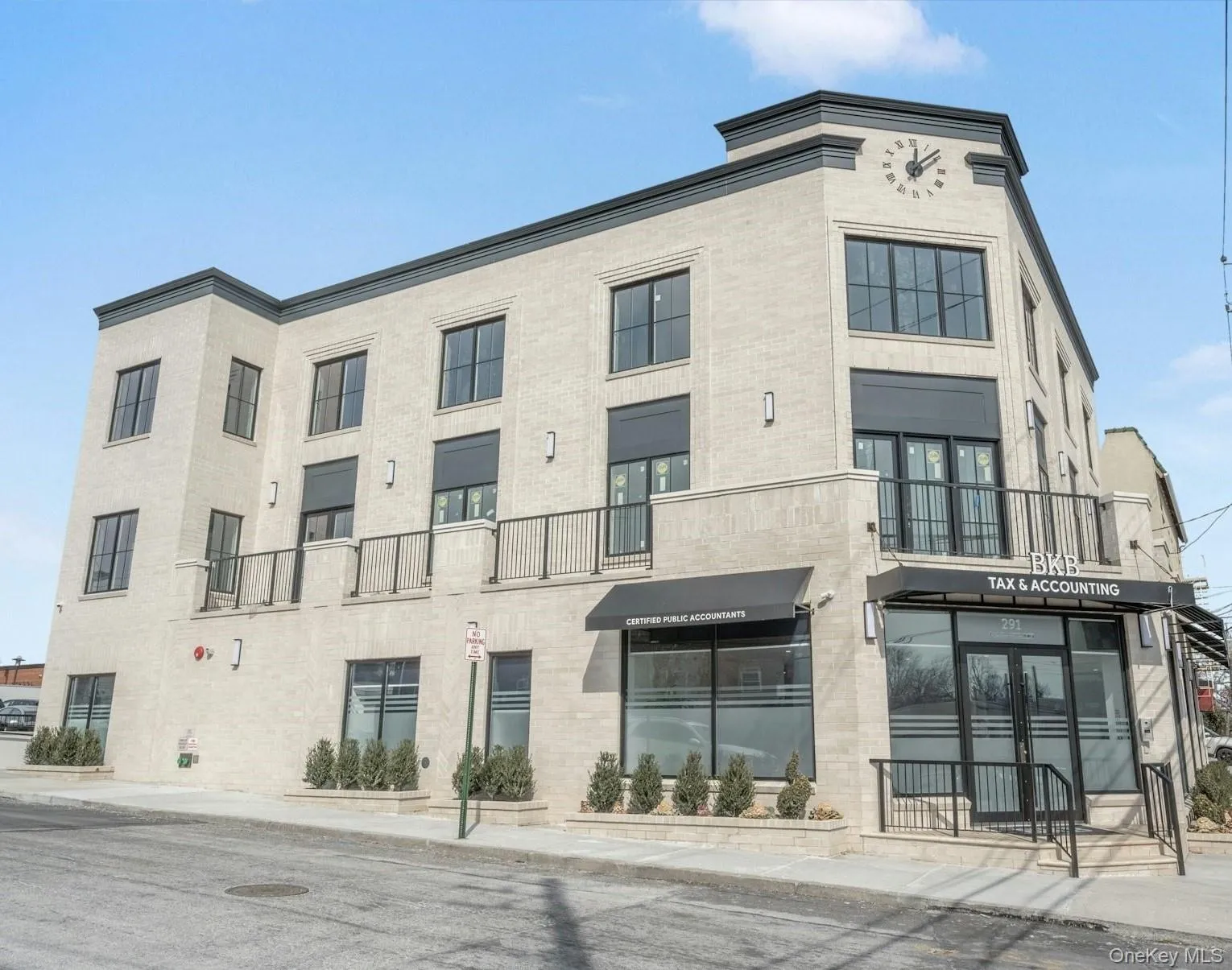 Welcome to 291 Main Street Featuring - New Construction Apartments! Welcome to 291 Main Street Featuring - New Construction Apartments!