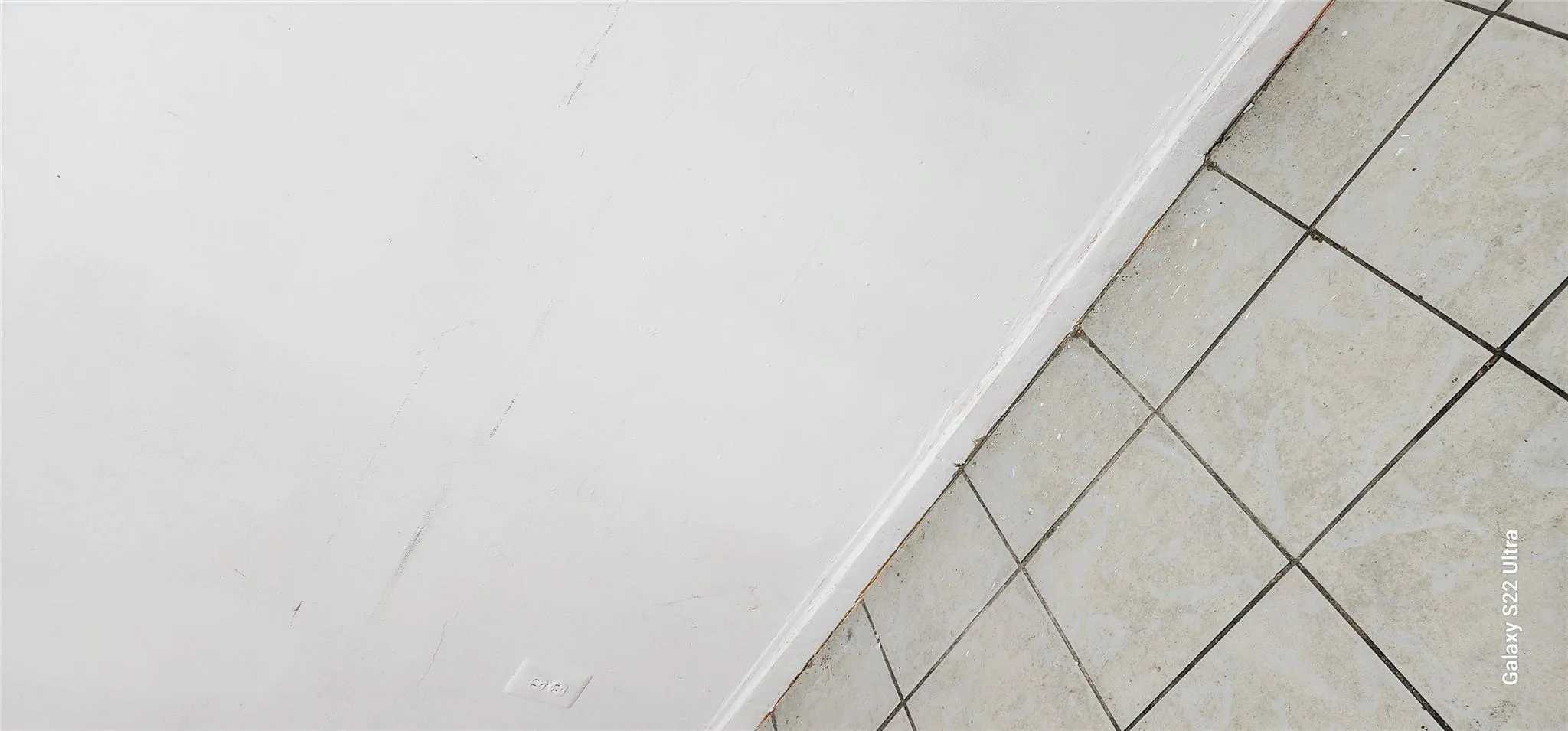 Detailed view of baseboards Detailed view of baseboards