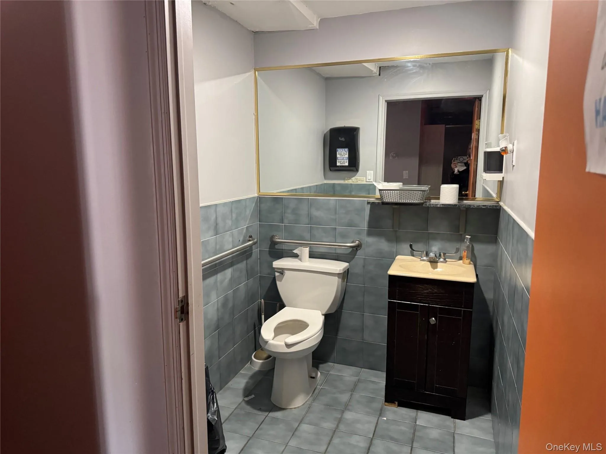 247-09 Jericho Turnpike, New York, NY, ,Commercial Lease,Idx,Jericho Turnpike,0,896563 247-09 Jericho Turnpike, New York, NY, ,Commercial Lease,Idx,Jericho Turnpike,0,896563