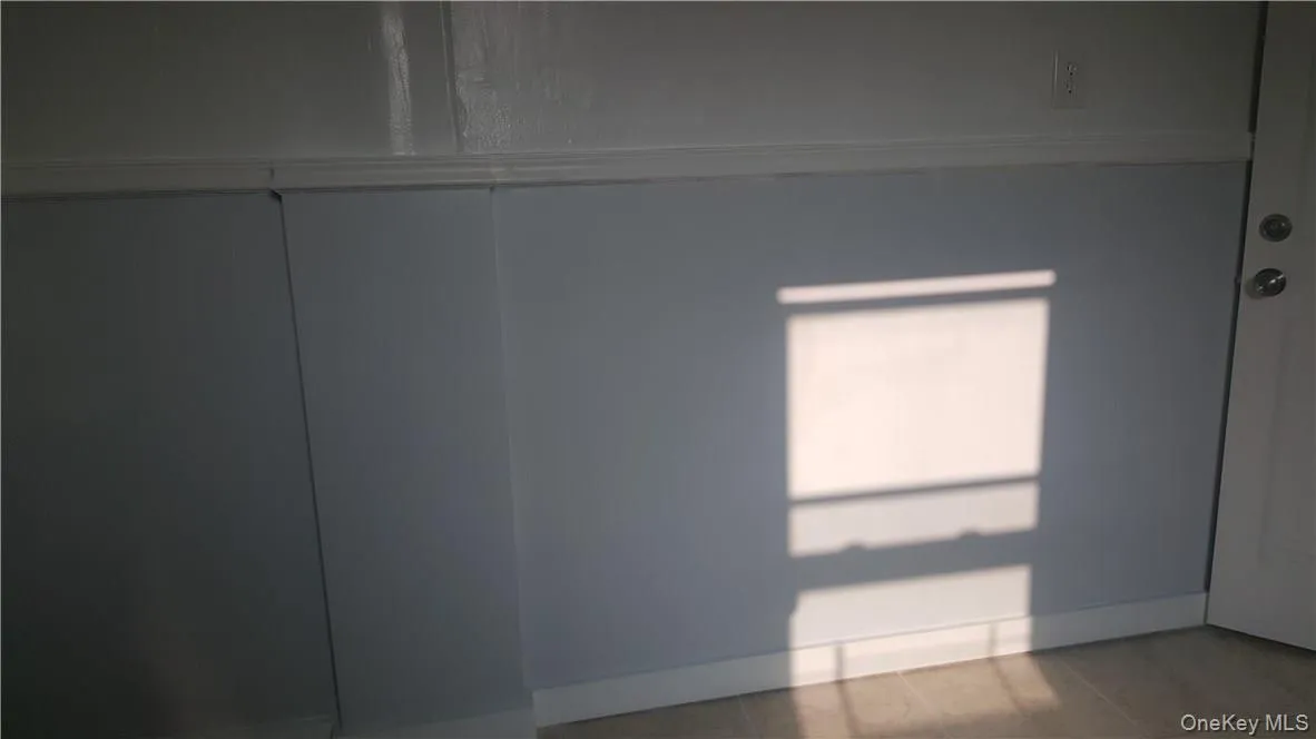 14-16 Horton Avenue, New Rochelle, NY, 3 Bedrooms Bedrooms, 5 Rooms Rooms,1 BathroomBathrooms,Residential Lease,Idx,Horton,0,896619 14-16 Horton Avenue, New Rochelle, NY, 3 Bedrooms Bedrooms, 5 Rooms Rooms,1 BathroomBathrooms,Residential Lease,Idx,Horton,0,896619