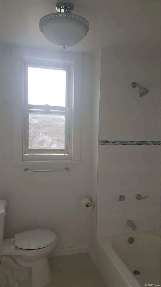 14-16 Horton Avenue, New Rochelle, NY, 3 Bedrooms Bedrooms, 5 Rooms Rooms,1 BathroomBathrooms,Residential Lease,Idx,Horton,0,896619 14-16 Horton Avenue, New Rochelle, NY, 3 Bedrooms Bedrooms, 5 Rooms Rooms,1 BathroomBathrooms,Residential Lease,Idx,Horton,0,896619