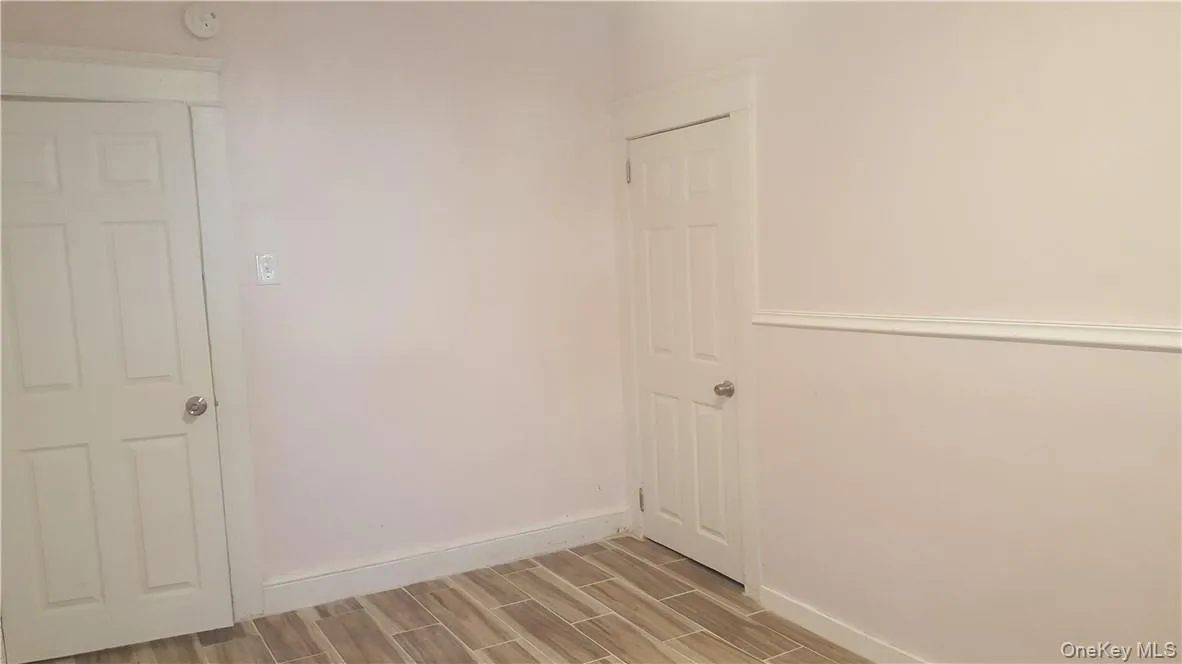 14-16 Horton Avenue, New Rochelle, NY, 3 Bedrooms Bedrooms, 5 Rooms Rooms,1 BathroomBathrooms,Residential Lease,Idx,Horton,0,896619 14-16 Horton Avenue, New Rochelle, NY, 3 Bedrooms Bedrooms, 5 Rooms Rooms,1 BathroomBathrooms,Residential Lease,Idx,Horton,0,896619