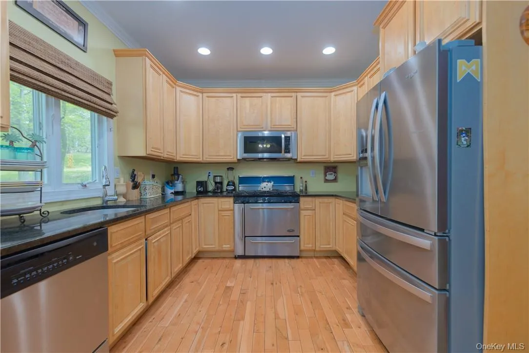 5 Park Avenue, Ramapo, NY, 4 Bedrooms Bedrooms, 12 Rooms Rooms,2 BathroomsBathrooms,Residential,For Rent,Park,0,896791 5 Park Avenue, Ramapo, NY, 4 Bedrooms Bedrooms, 12 Rooms Rooms,2 BathroomsBathrooms,Residential,For Rent,Park,0,896791