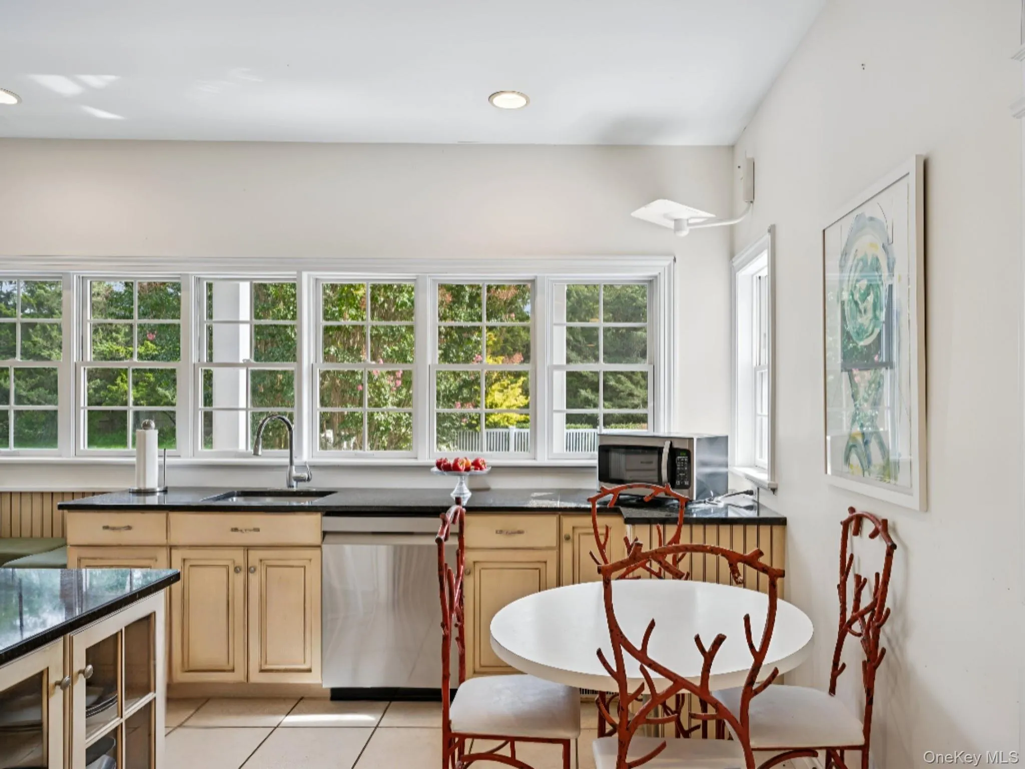 12 Laila Lane, Southampton, NY, 5 Bedrooms Bedrooms, 11 Rooms Rooms,3 BathroomsBathrooms,Residential Sale,For Rent,Laila,0,896920 12 Laila Lane, Southampton, NY, 5 Bedrooms Bedrooms, 11 Rooms Rooms,3 BathroomsBathrooms,Residential Sale,For Rent,Laila,0,896920
