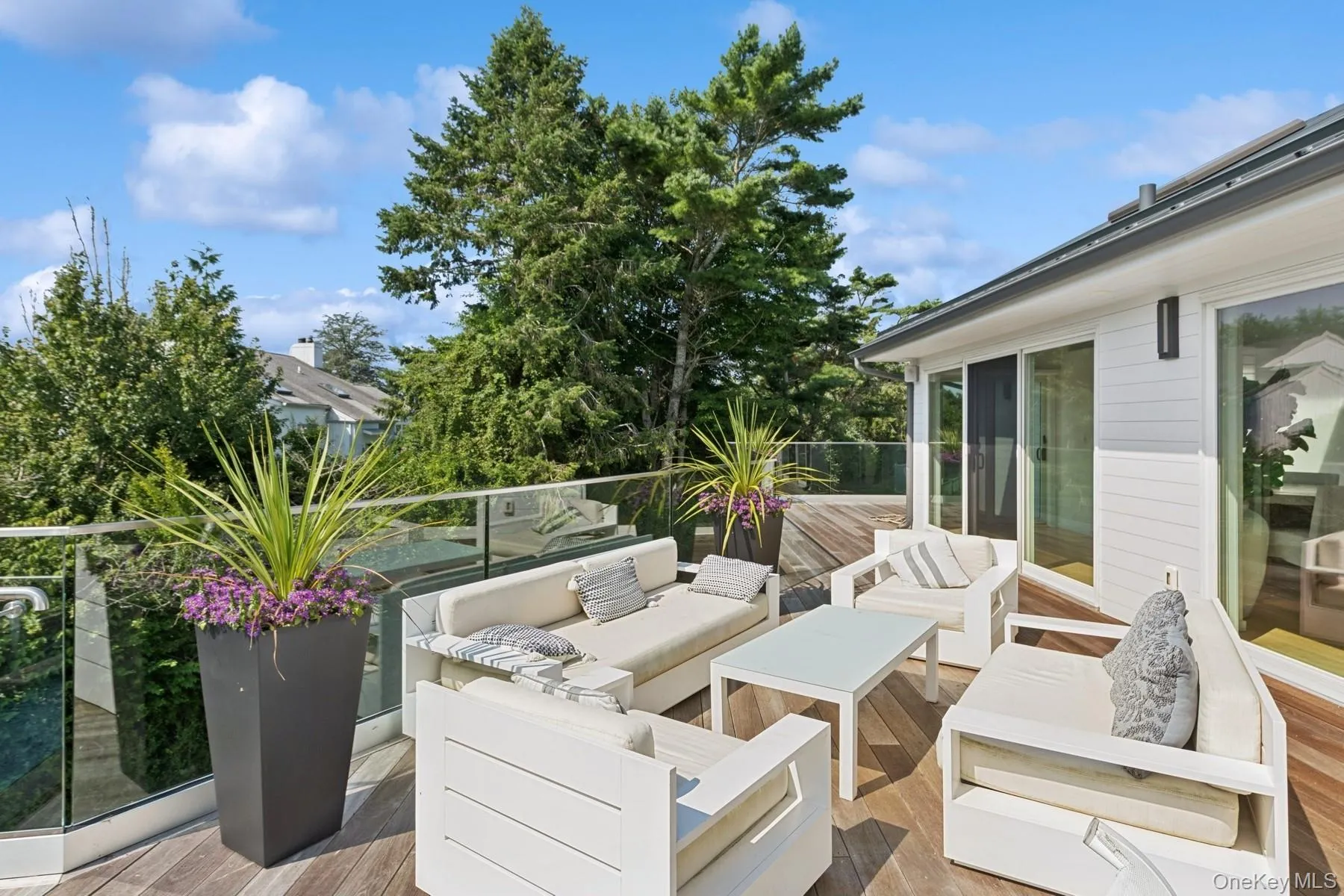 Patio / terrace featuring an outdoor hangout area Patio / terrace featuring an outdoor hangout area