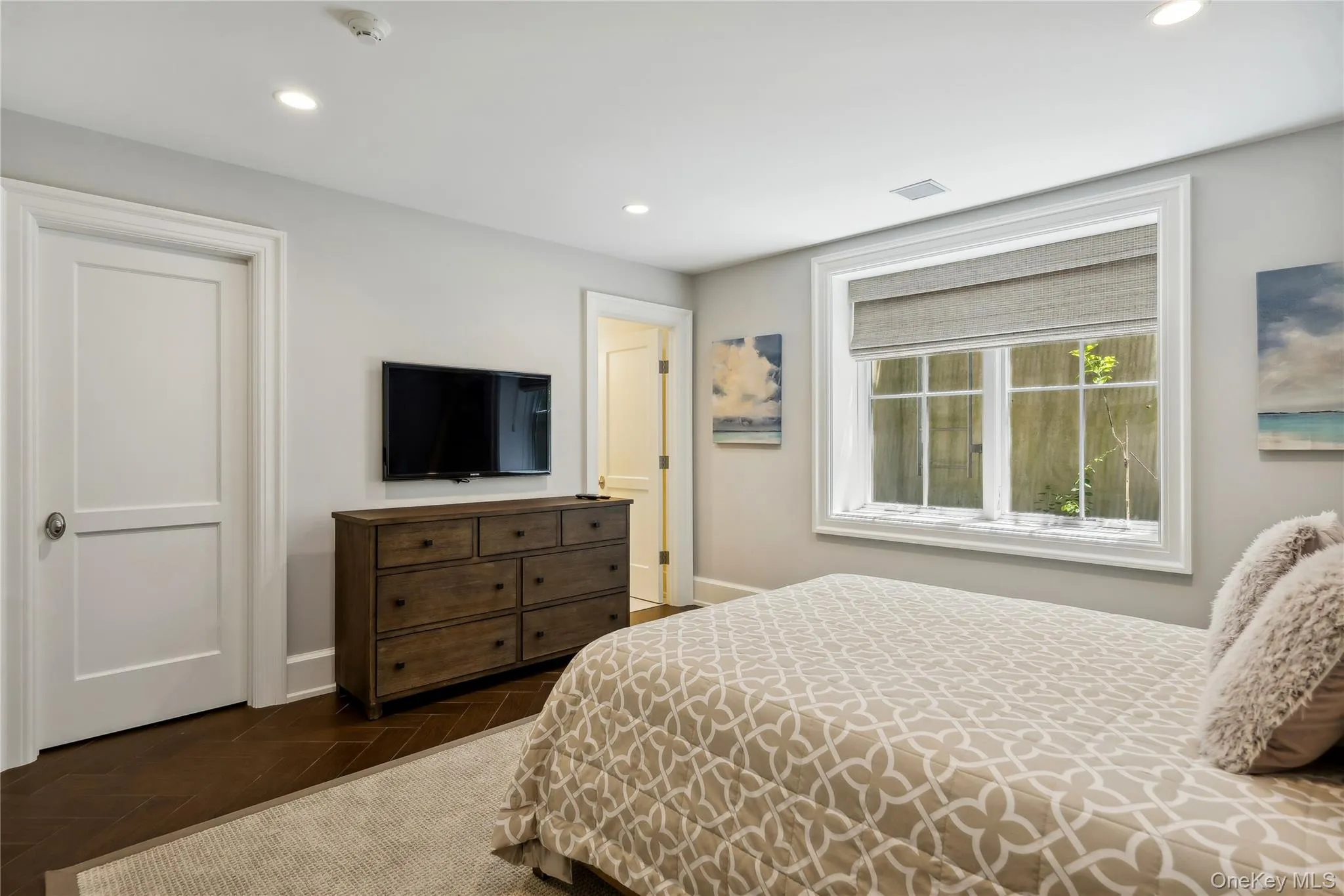 29 Wood Edge Court, Southampton, NY, 7 Bedrooms Bedrooms, 15 Rooms Rooms,6 BathroomsBathrooms,Residential Lease,For Rent,Wood Edge,0,896996 29 Wood Edge Court, Southampton, NY, 7 Bedrooms Bedrooms, 15 Rooms Rooms,6 BathroomsBathrooms,Residential Lease,For Rent,Wood Edge,0,896996