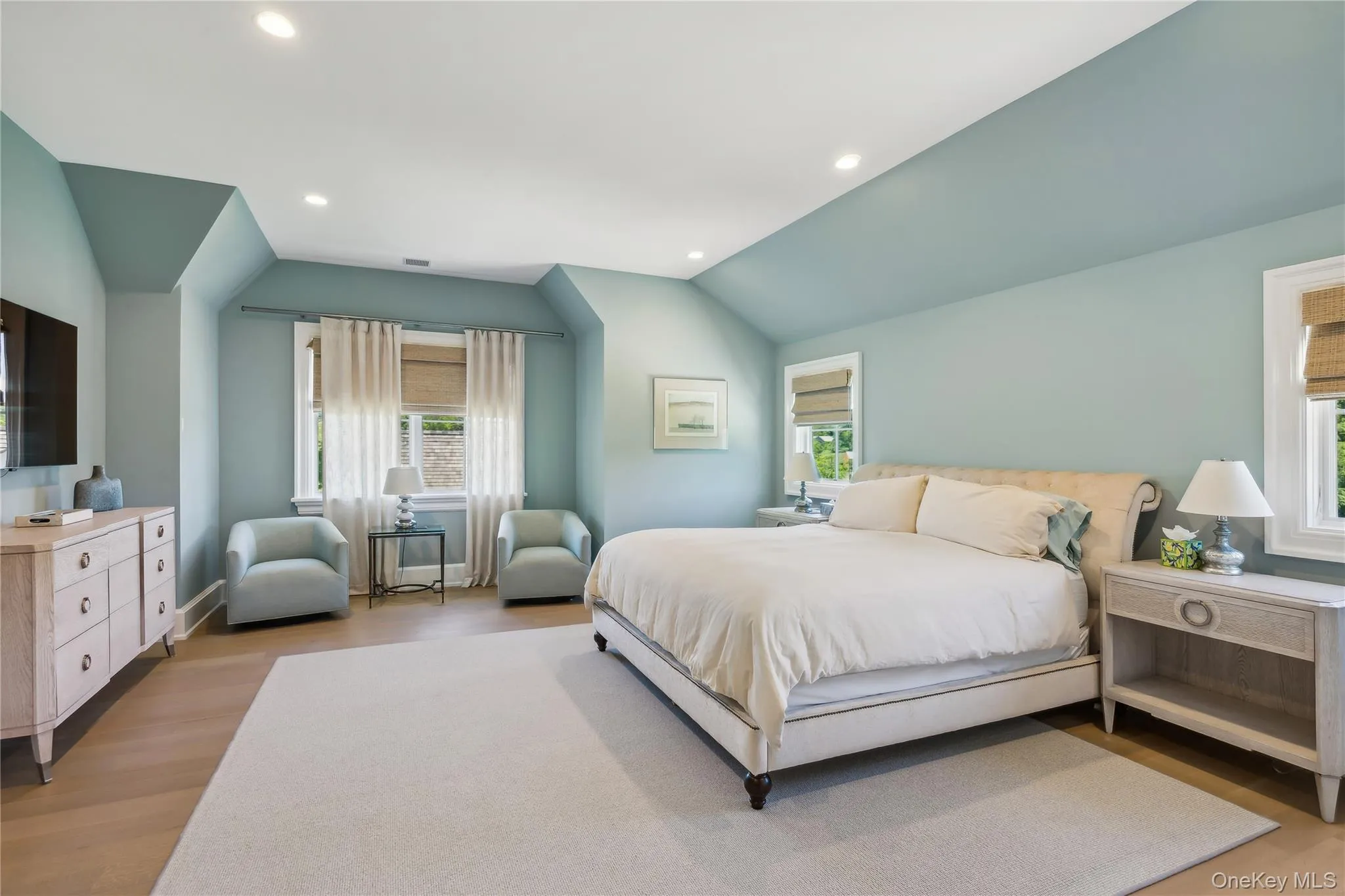 29 Wood Edge Court, Southampton, NY, 7 Bedrooms Bedrooms, 15 Rooms Rooms,6 BathroomsBathrooms,Residential Lease,For Rent,Wood Edge,0,896996 29 Wood Edge Court, Southampton, NY, 7 Bedrooms Bedrooms, 15 Rooms Rooms,6 BathroomsBathrooms,Residential Lease,For Rent,Wood Edge,0,896996