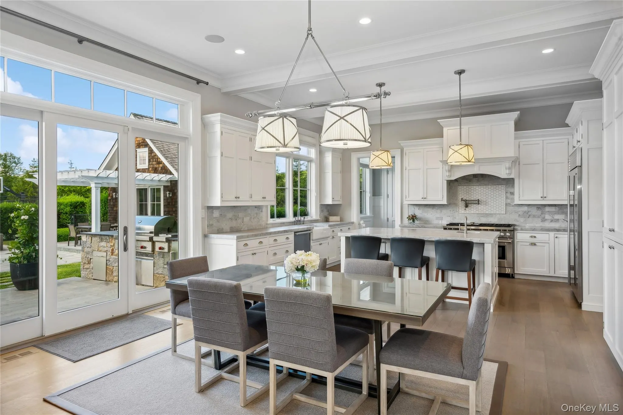 29 Wood Edge Court, Southampton, NY, 7 Bedrooms Bedrooms, 15 Rooms Rooms,6 BathroomsBathrooms,Residential Lease,For Rent,Wood Edge,0,896996 29 Wood Edge Court, Southampton, NY, 7 Bedrooms Bedrooms, 15 Rooms Rooms,6 BathroomsBathrooms,Residential Lease,For Rent,Wood Edge,0,896996
