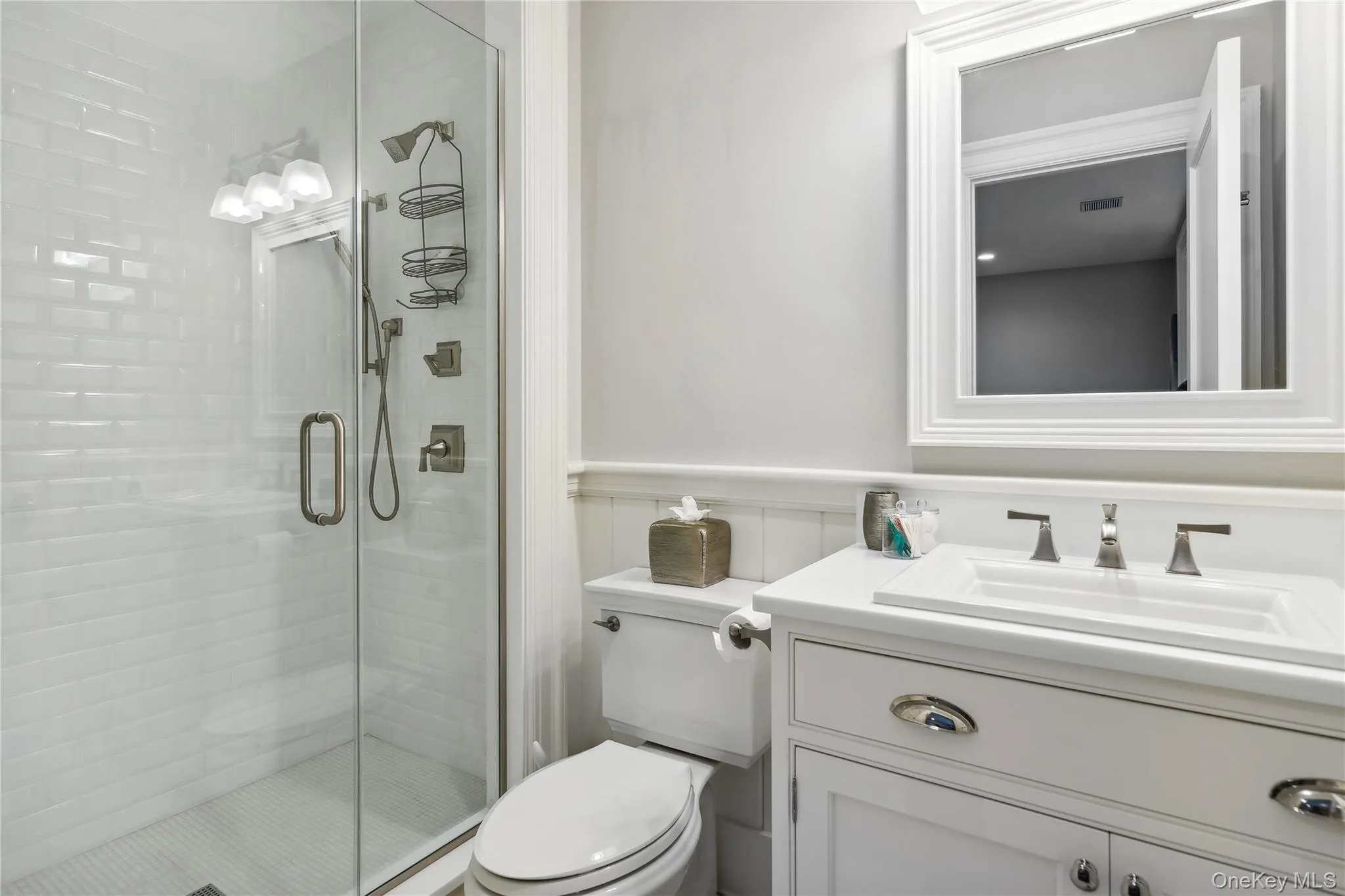 29 Wood Edge Court, Southampton, NY, 7 Bedrooms Bedrooms, 15 Rooms Rooms,6 BathroomsBathrooms,Residential Lease,For Rent,Wood Edge,0,896996 29 Wood Edge Court, Southampton, NY, 7 Bedrooms Bedrooms, 15 Rooms Rooms,6 BathroomsBathrooms,Residential Lease,For Rent,Wood Edge,0,896996