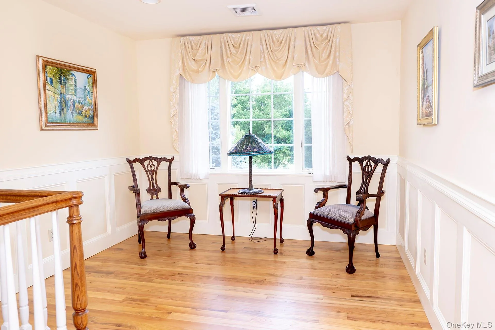 Upper hallway sitting area Upper hallway sitting area
