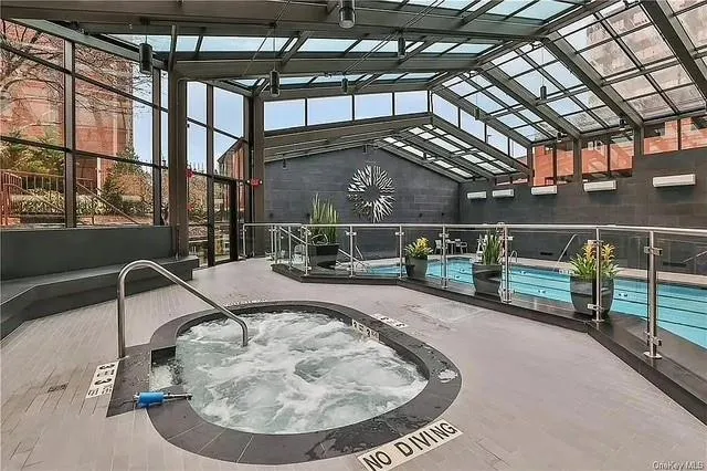 Hot tub Hot tub