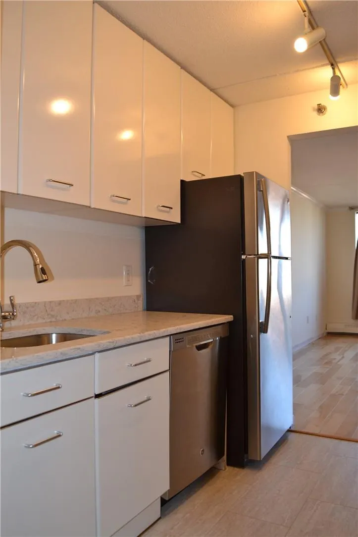 4 Martine Avenue, White Plains, NY, 1 Bedroom Bedrooms, 3 Rooms Rooms,1 BathroomBathrooms,Residential Lease,Idx,Martine,897220 4 Martine Avenue, White Plains, NY, 1 Bedroom Bedrooms, 3 Rooms Rooms,1 BathroomBathrooms,Residential Lease,Idx,Martine,897220