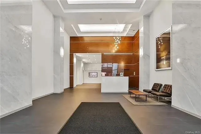 Lobby Lobby
