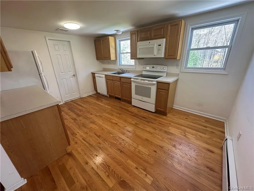 1 Mineral Springs Road, Cornwall, NY, 2 Bedrooms Bedrooms, 5 Rooms Rooms,1 BathroomBathrooms,Residential Lease,Idx,Mineral Springs,0,897436 1 Mineral Springs Road, Cornwall, NY, 2 Bedrooms Bedrooms, 5 Rooms Rooms,1 BathroomBathrooms,Residential Lease,Idx,Mineral Springs,0,897436