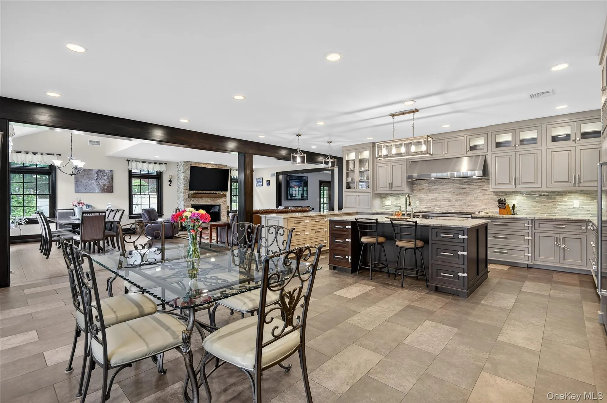 23 Gloria Lane, Huntington, NY, 6 Bedrooms Bedrooms, 15 Rooms Rooms,6 BathroomsBathrooms,Residential,For Rent,Gloria,0,897606 23 Gloria Lane, Huntington, NY, 6 Bedrooms Bedrooms, 15 Rooms Rooms,6 BathroomsBathrooms,Residential,For Rent,Gloria,0,897606