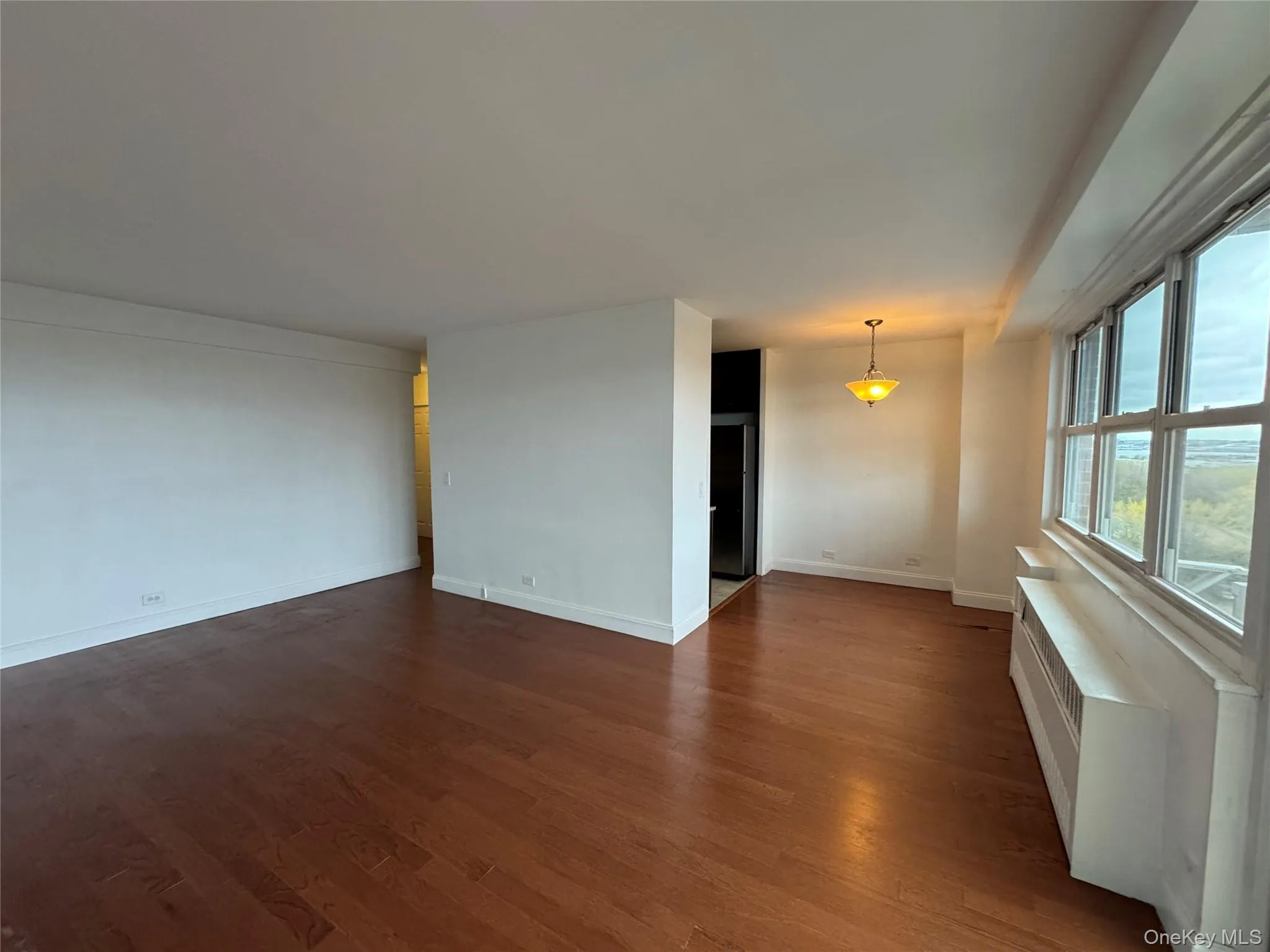 825 Morrison Avenue, New York, NY, 1 Bedroom Bedrooms, 4 Rooms Rooms,1 BathroomBathrooms,Residential,For Rent,Morrison,0,897823 825 Morrison Avenue, New York, NY, 1 Bedroom Bedrooms, 4 Rooms Rooms,1 BathroomBathrooms,Residential,For Rent,Morrison,0,897823