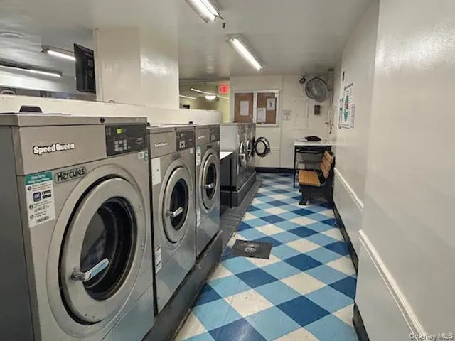 1655 Flatbush Avenue, New York, NY, 2 Bedrooms Bedrooms, 4 Rooms Rooms,1 BathroomBathrooms,Residential,For Rent,Flatbush,0,898089 1655 Flatbush Avenue, New York, NY, 2 Bedrooms Bedrooms, 4 Rooms Rooms,1 BathroomBathrooms,Residential,For Rent,Flatbush,0,898089