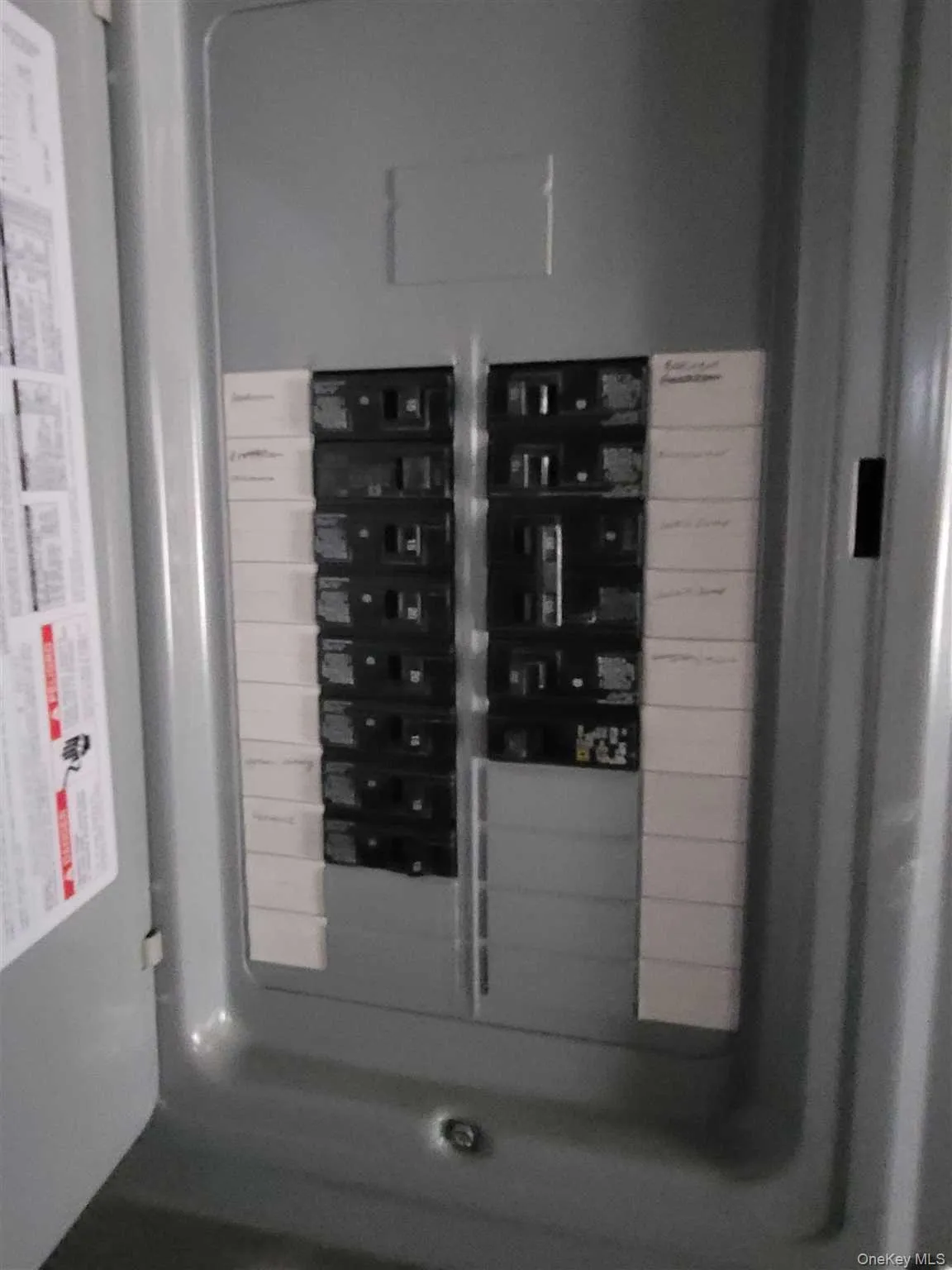 2 Hart Drive, Poughkeepsie (town), NY, 3 Bedrooms Bedrooms, 7 Rooms Rooms,2 BathroomsBathrooms,Residential Lease,Idx,Hart,0,898309 2 Hart Drive, Poughkeepsie (town), NY, 3 Bedrooms Bedrooms, 7 Rooms Rooms,2 BathroomsBathrooms,Residential Lease,Idx,Hart,0,898309