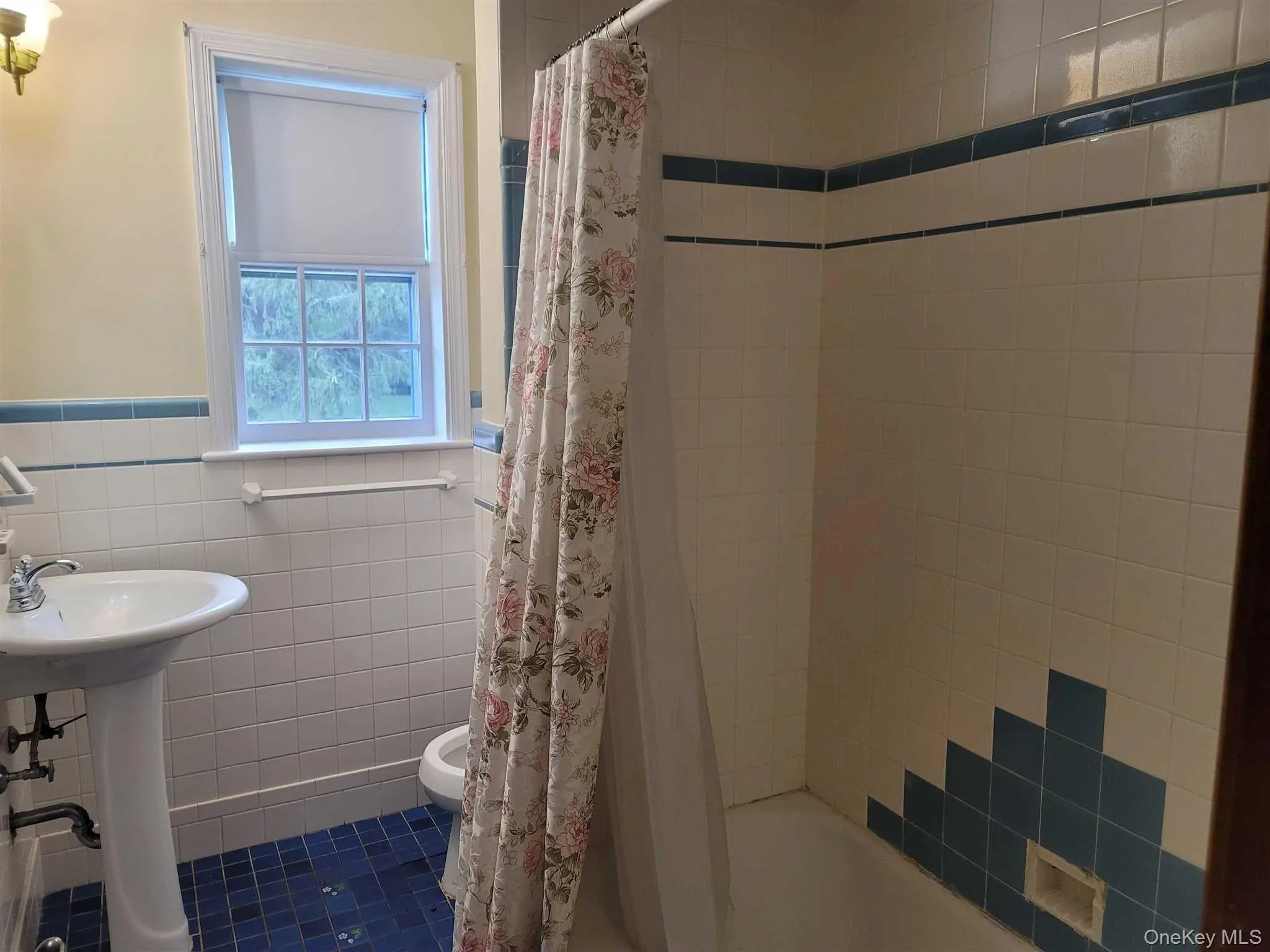 2 Hart Drive, Poughkeepsie (town), NY, 3 Bedrooms Bedrooms, 7 Rooms Rooms,2 BathroomsBathrooms,Residential Lease,Idx,Hart,0,898309 2 Hart Drive, Poughkeepsie (town), NY, 3 Bedrooms Bedrooms, 7 Rooms Rooms,2 BathroomsBathrooms,Residential Lease,Idx,Hart,0,898309