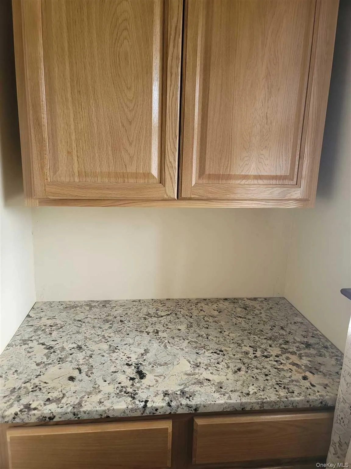 2 Hart Drive, Poughkeepsie (town), NY, 3 Bedrooms Bedrooms, 7 Rooms Rooms,2 BathroomsBathrooms,Residential Lease,Idx,Hart,0,898309 2 Hart Drive, Poughkeepsie (town), NY, 3 Bedrooms Bedrooms, 7 Rooms Rooms,2 BathroomsBathrooms,Residential Lease,Idx,Hart,0,898309