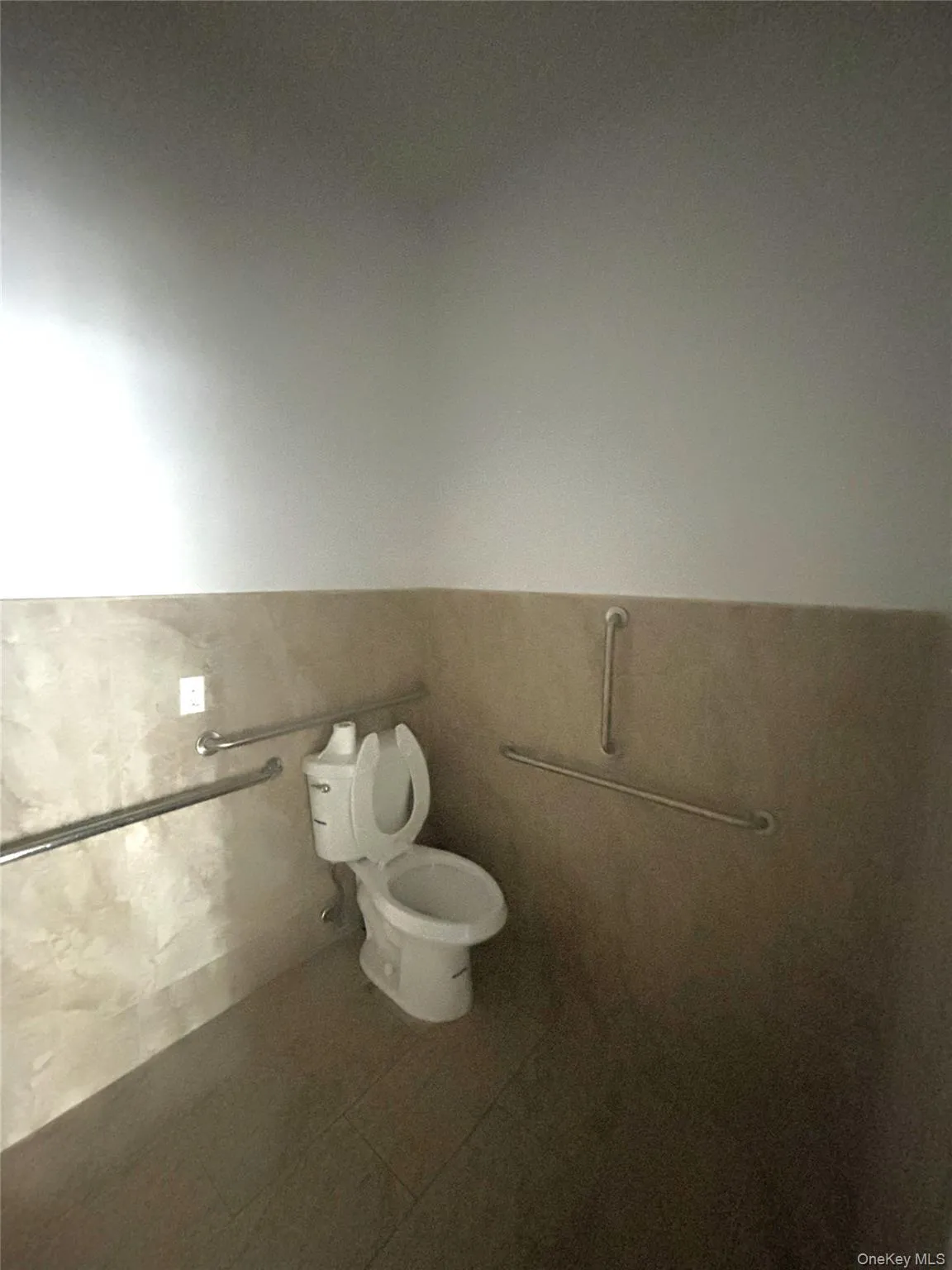 350D Nassau Road, Hempstead, NY, ,Commercial Lease,Idx,Nassau,0,898540 350D Nassau Road, Hempstead, NY, ,Commercial Lease,Idx,Nassau,0,898540