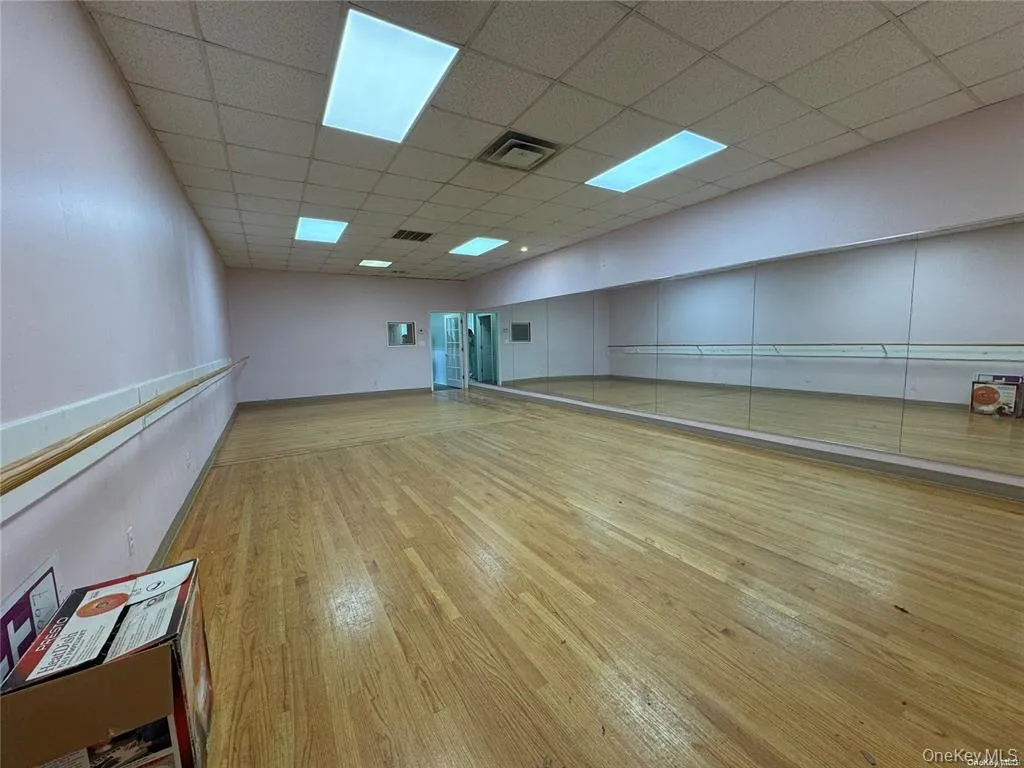 185A Jerusalem Avenue, Oyster Bay, NY, ,Commercial Lease,Idx,Jerusalem,898681 185A Jerusalem Avenue, Oyster Bay, NY, ,Commercial Lease,Idx,Jerusalem,898681