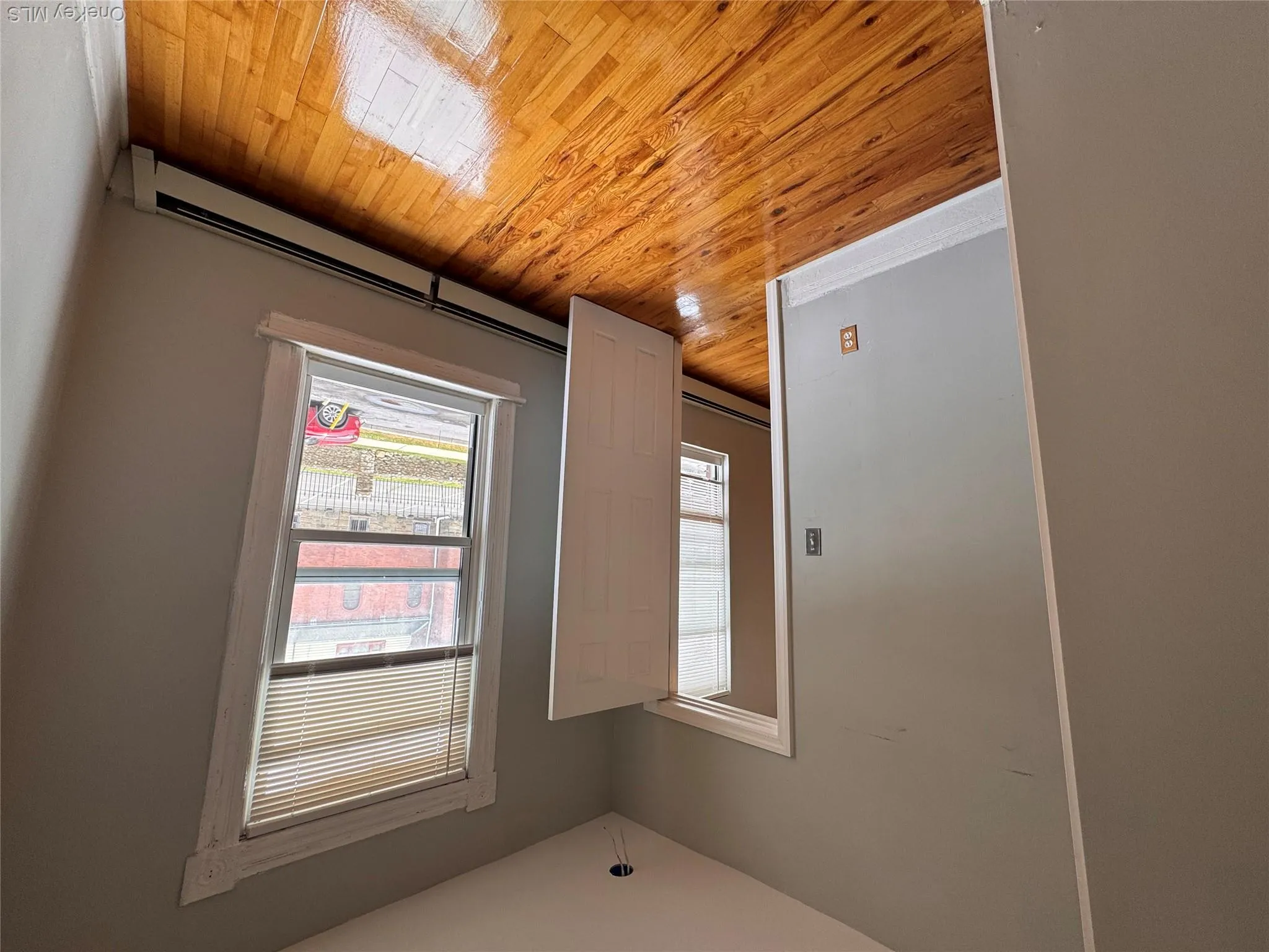 39 Avoca Street, Newburgh (city), NY, 3 Bedrooms Bedrooms, 4 Rooms Rooms,1 BathroomBathrooms,Residential Lease,For Rent,Avoca,0,KEY898872 39 Avoca Street, Newburgh (city), NY, 3 Bedrooms Bedrooms, 4 Rooms Rooms,1 BathroomBathrooms,Residential Lease,For Rent,Avoca,0,KEY898872
