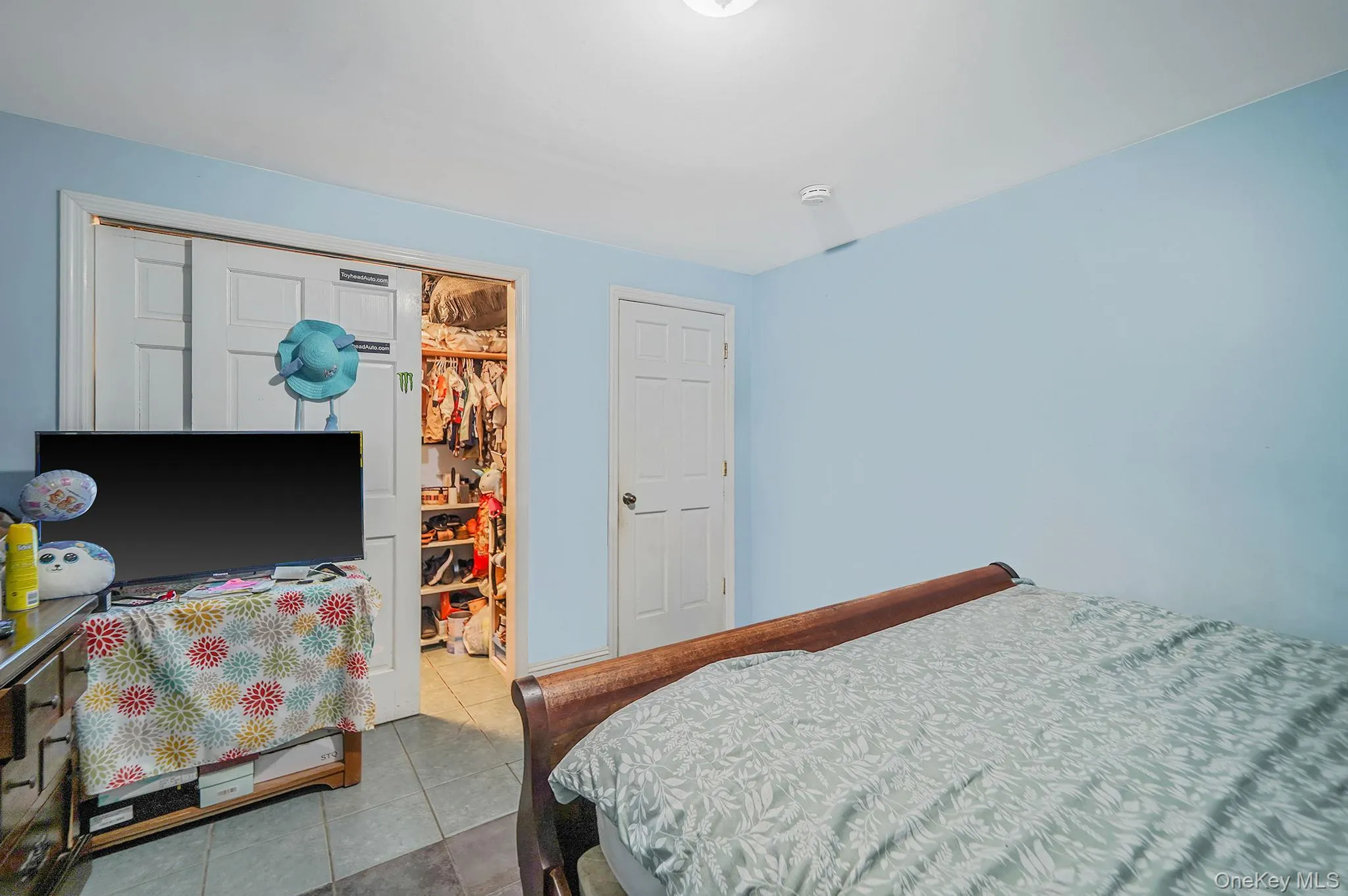 4th Bedroom with tiled floor with nice size closet 4th Bedroom with tiled floor with nice size closet