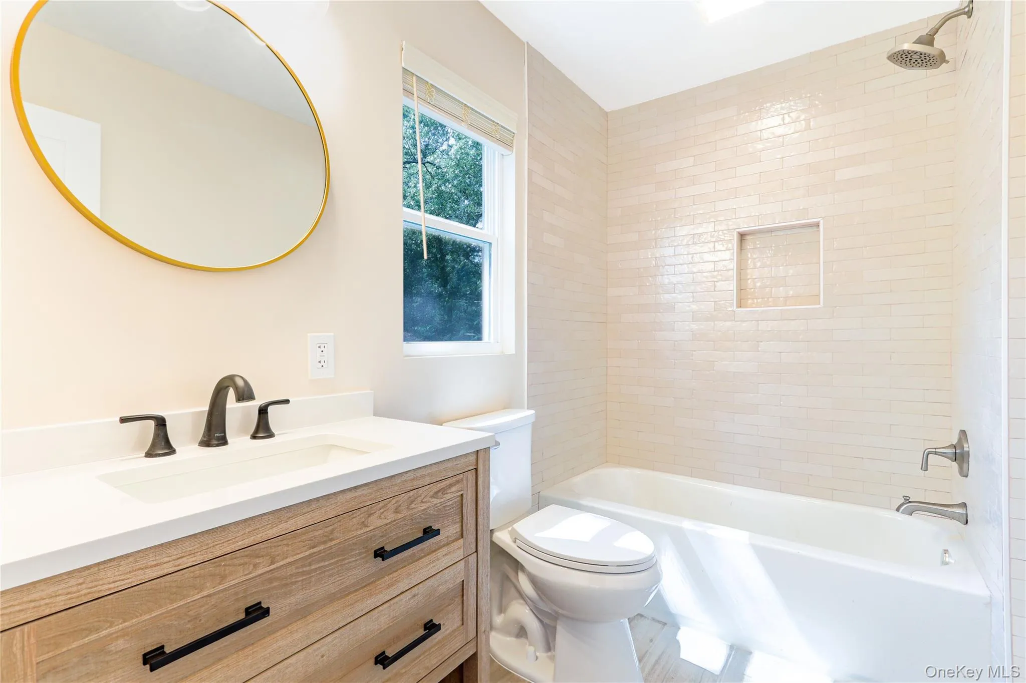 12 14th Street, Brookhaven, NY, 3 Bedrooms Bedrooms, 6 Rooms Rooms,3 BathroomsBathrooms,Residential Lease,Idx,14th,0,899147 12 14th Street, Brookhaven, NY, 3 Bedrooms Bedrooms, 6 Rooms Rooms,3 BathroomsBathrooms,Residential Lease,Idx,14th,0,899147