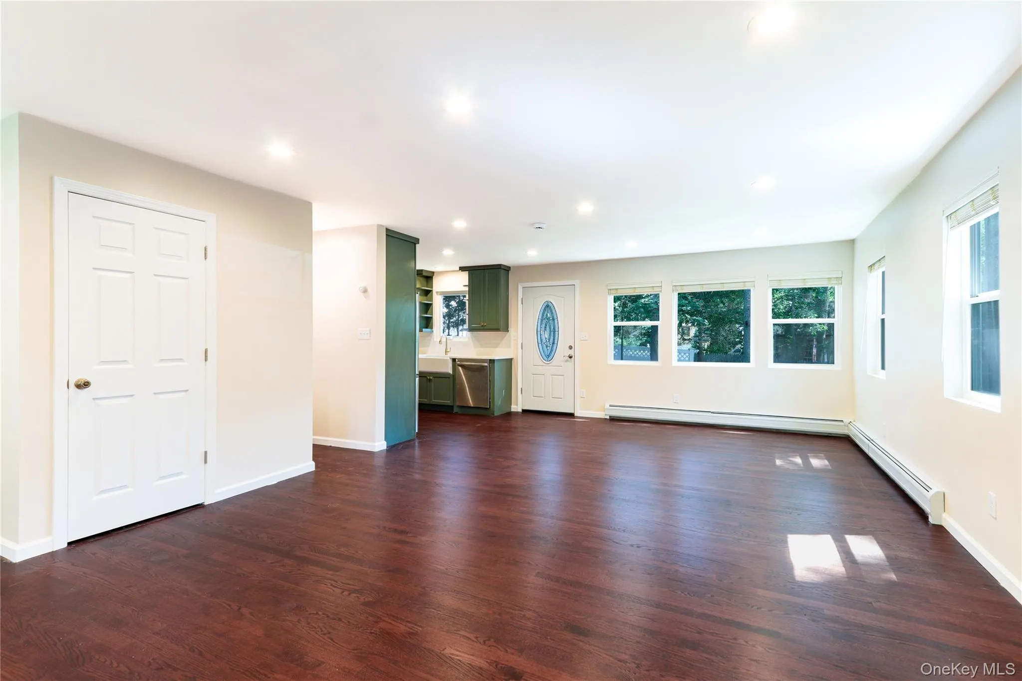 12 14th Street, Brookhaven, NY, 3 Bedrooms Bedrooms, 6 Rooms Rooms,3 BathroomsBathrooms,Residential Lease,Idx,14th,0,899147 12 14th Street, Brookhaven, NY, 3 Bedrooms Bedrooms, 6 Rooms Rooms,3 BathroomsBathrooms,Residential Lease,Idx,14th,0,899147